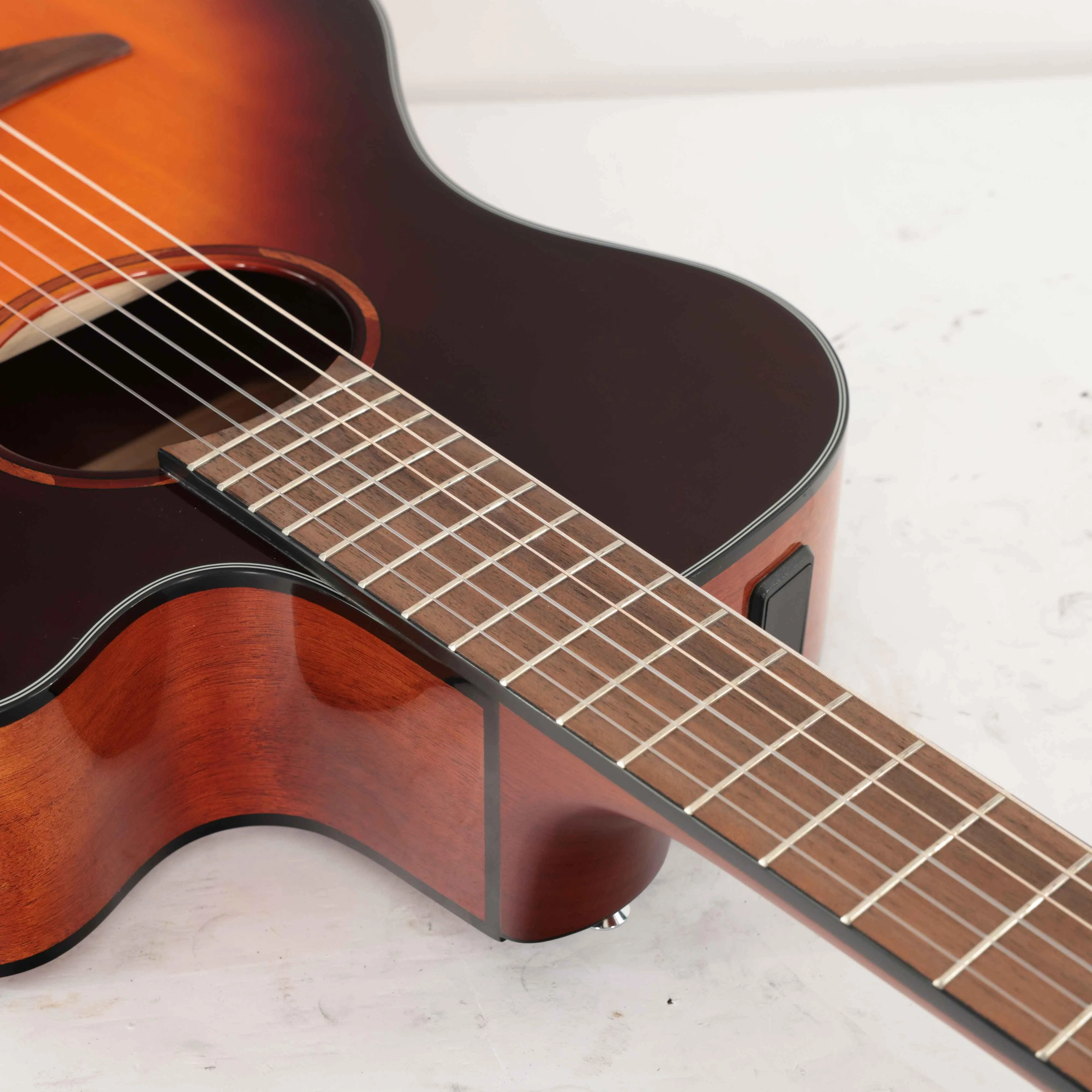 Second Hand Yamaha NTX1 Electro-Classical Guitar In Brown Sunburst #877 - SH-197-0877 (9).jpg