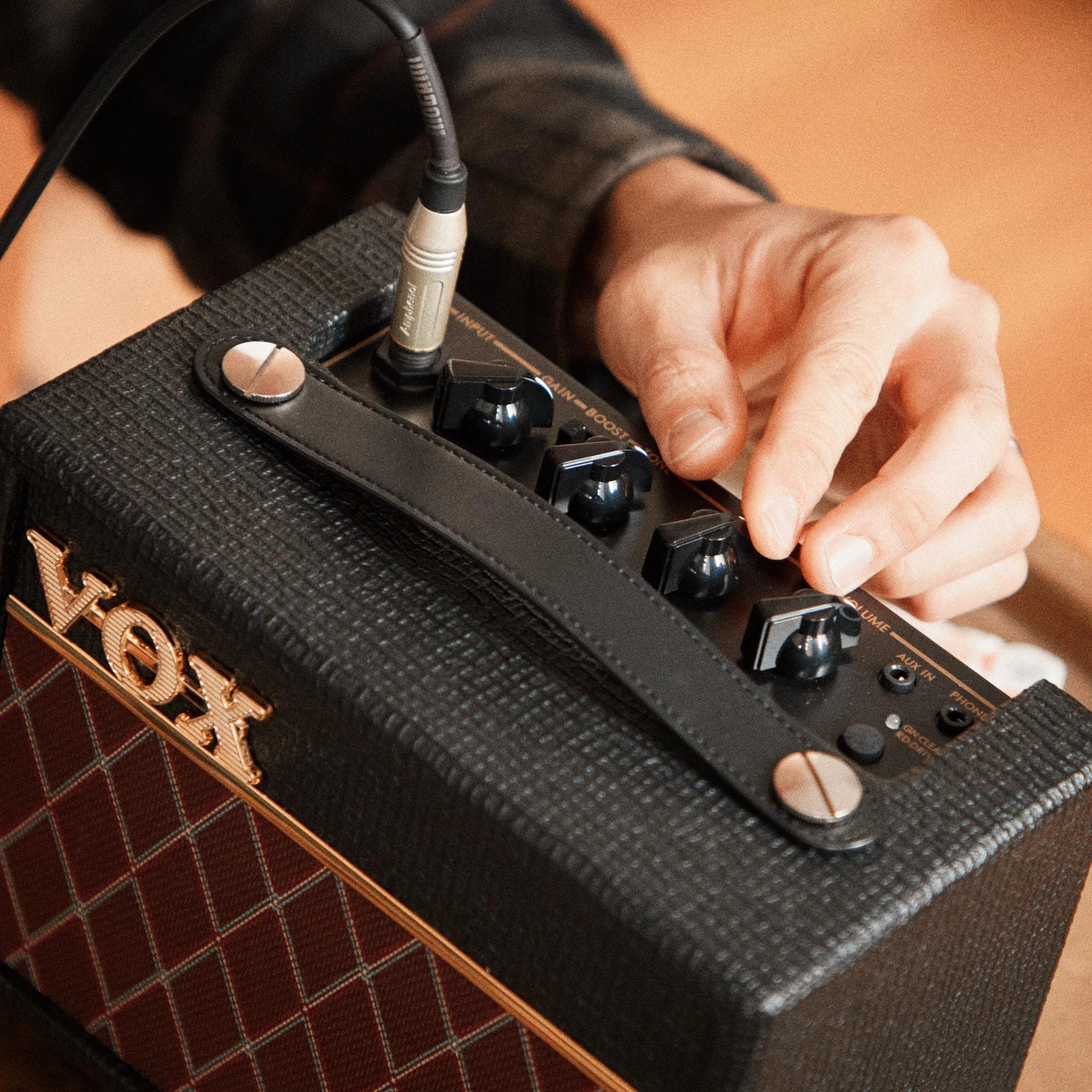 Vox AC Mini Guitar Amp - 0E6A4114.jpg