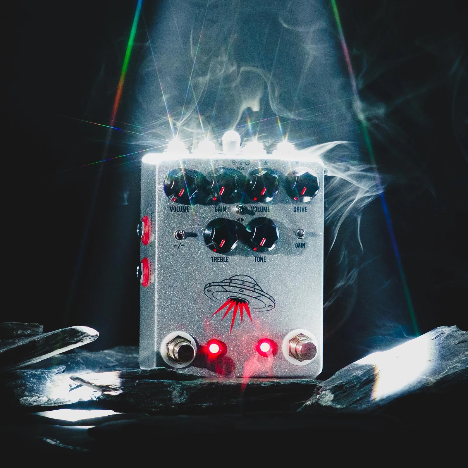 JHS Pedals Wanderer 2-in-1 Overdrive Pedal - WANDERER-Lifestyle.jpg