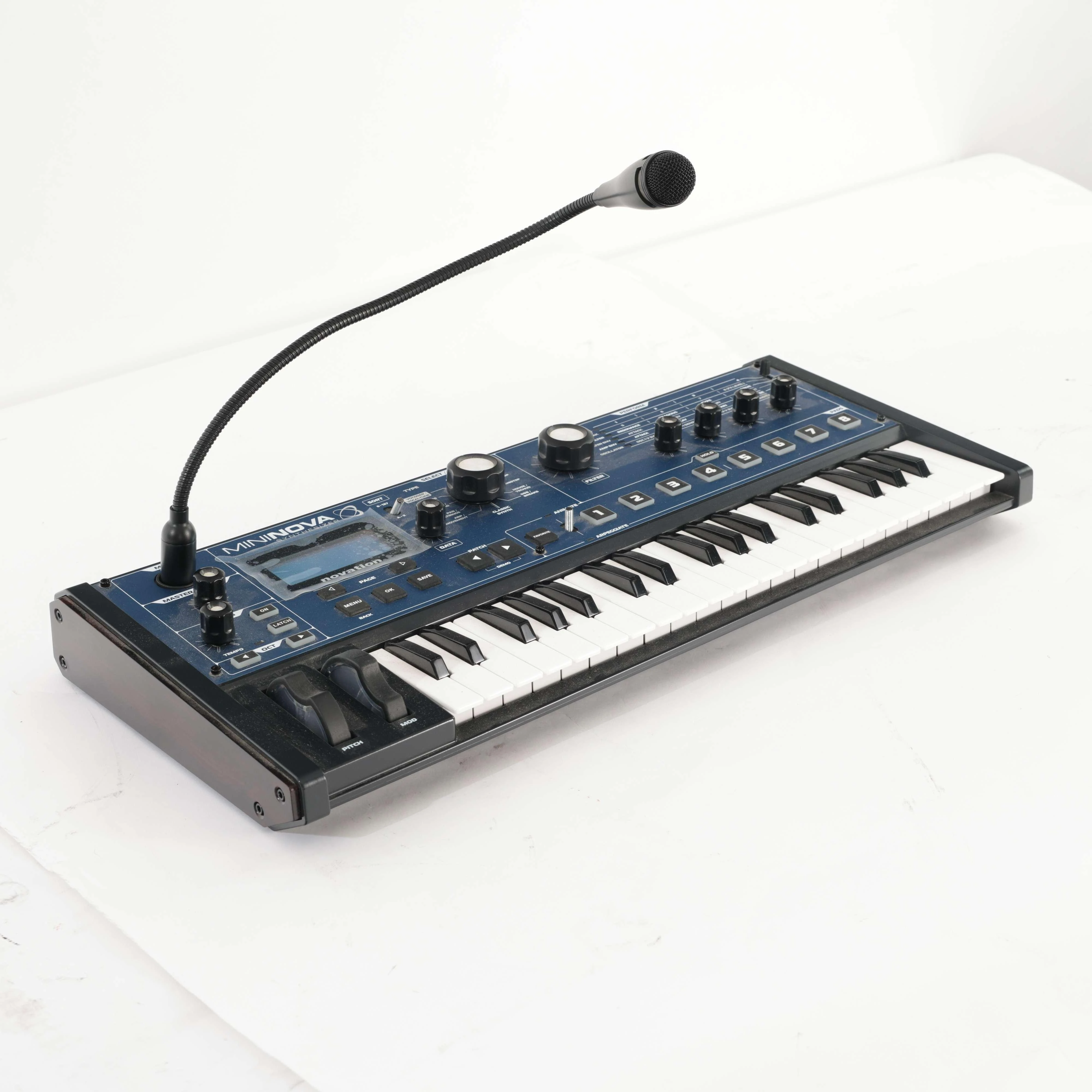 Second Hand Novation MiniNova Synth #185 - SH-130-1185 (4).jpg