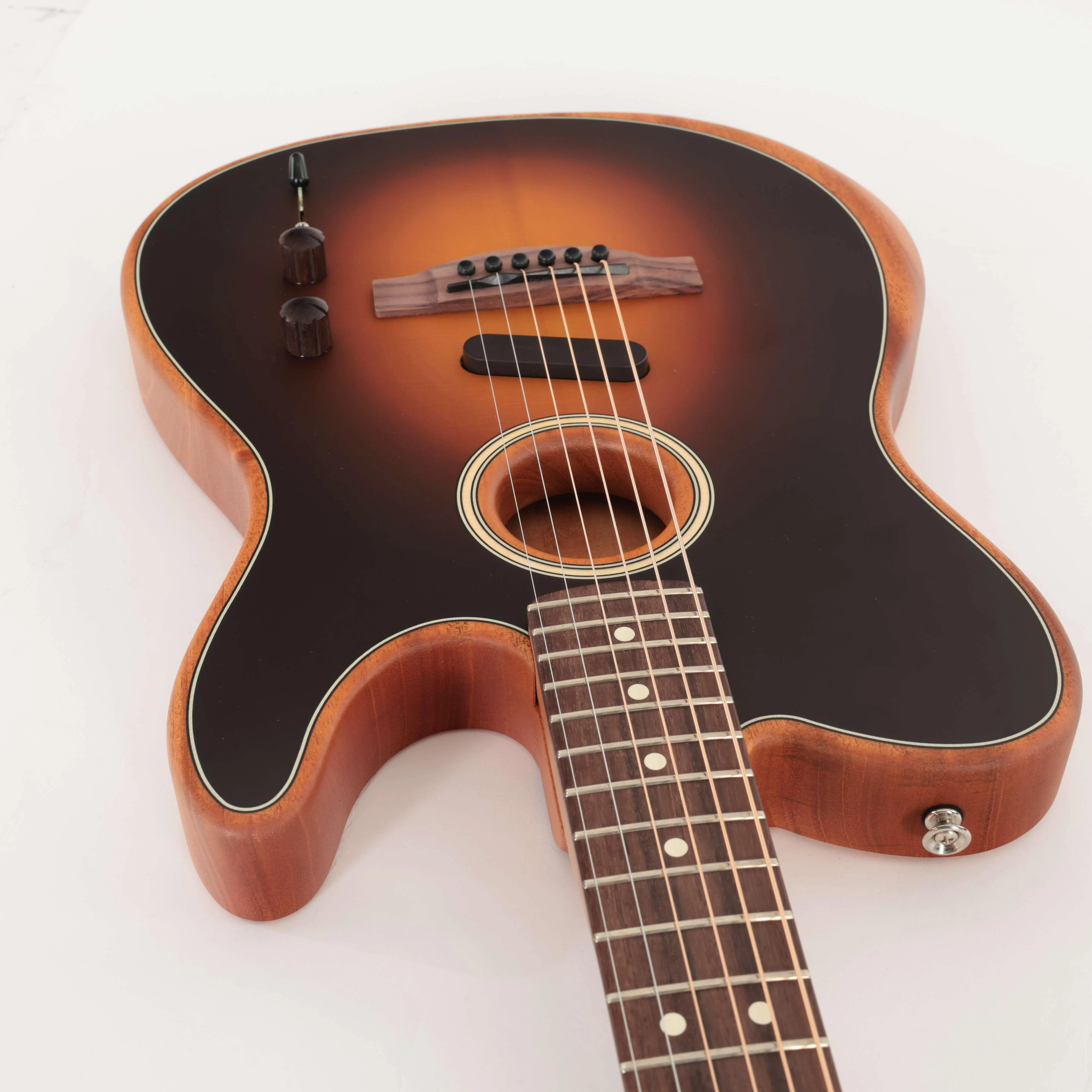 Second Hand Fender Acoustasonic Player In Shadowburst #640 - SH-197-0640 (10).jpg