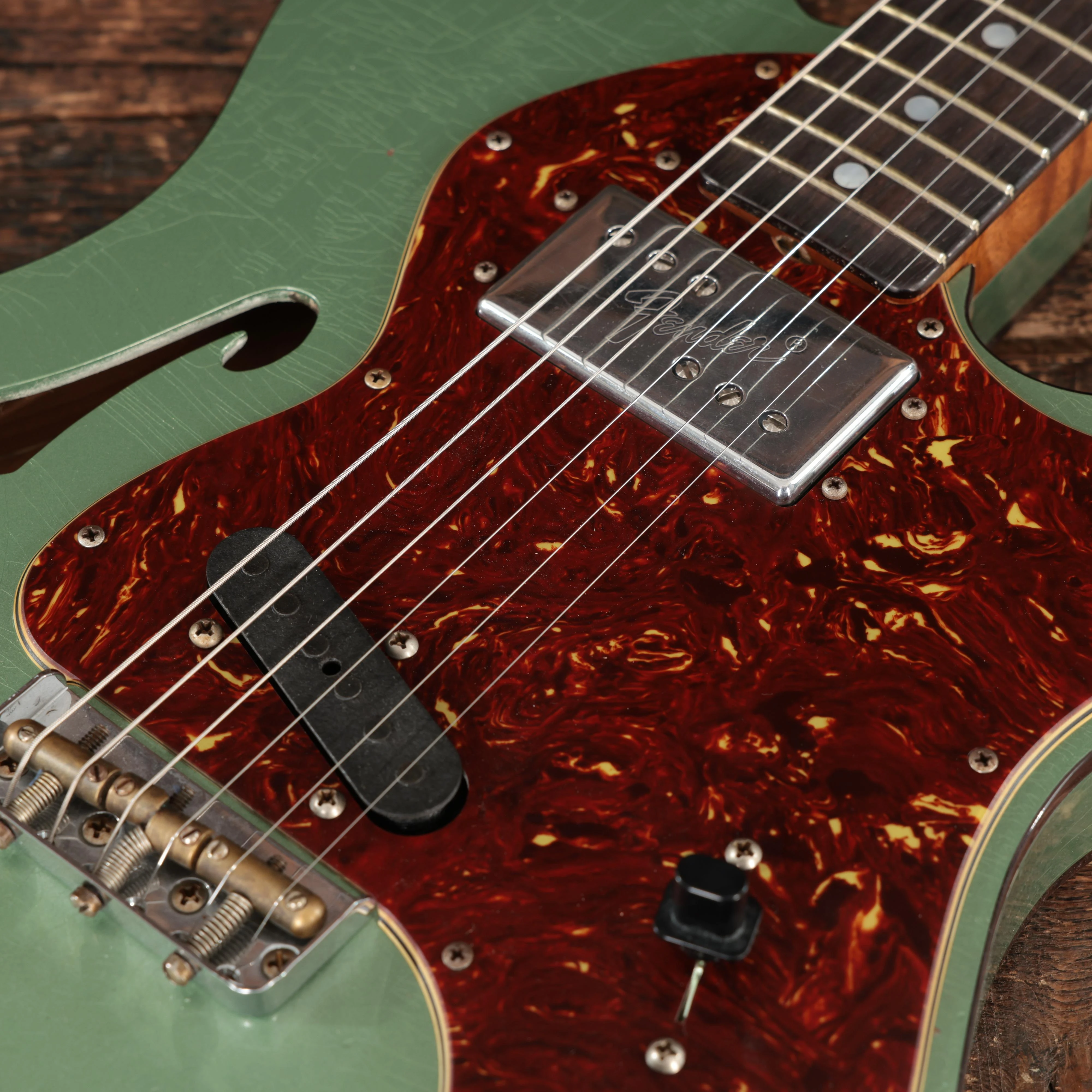 Fender Custom Shop Limited Edition '72 Telecaster Custom Thinline Relic in Sage Green Metallic - CZ592035 (13).JPG