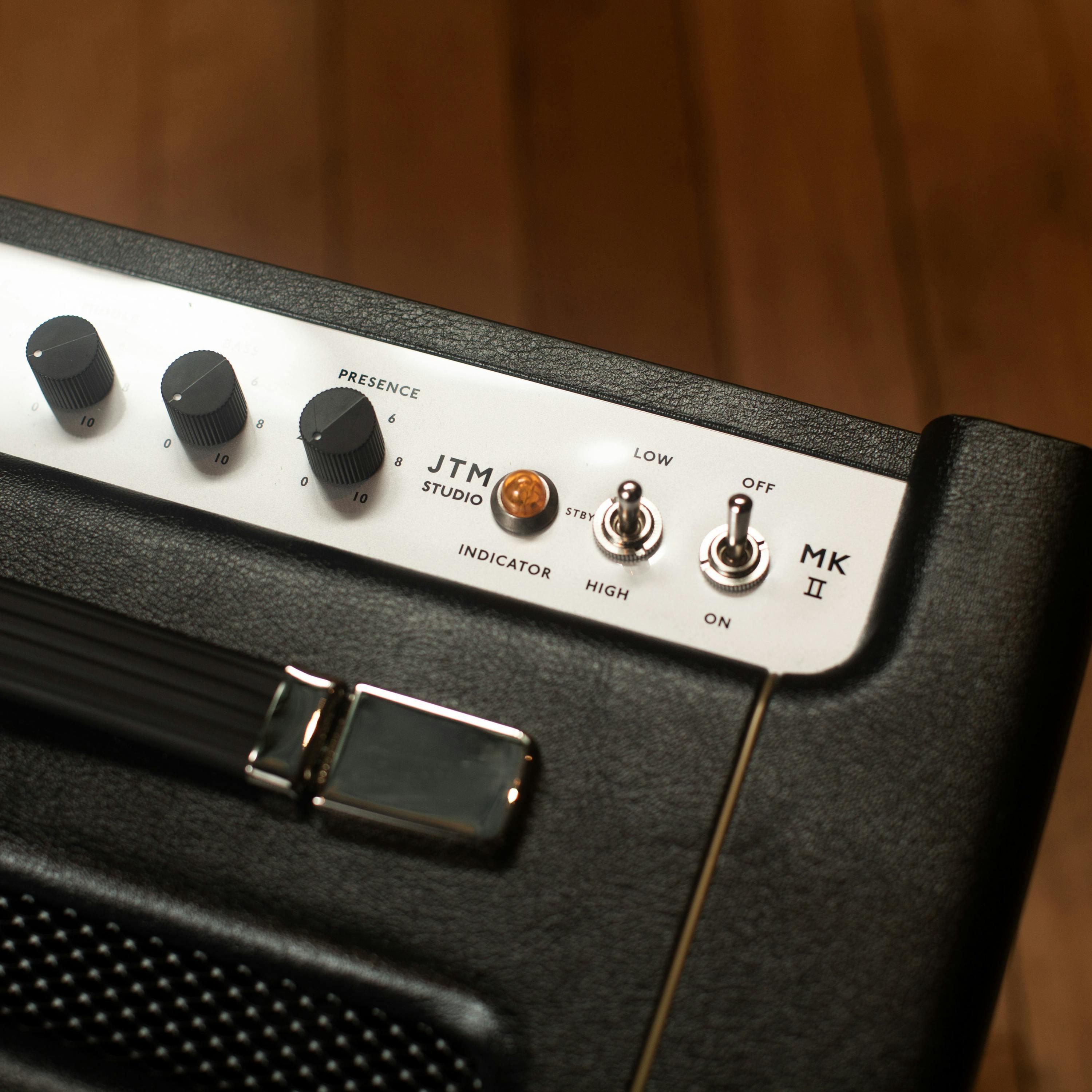 B-Stock : Marshall ST20C Studio JTM 20W Valve Amp Combo #005 - ST20C-Marshall-ST20C-JTM-Studio-Amp-Detail.jpg