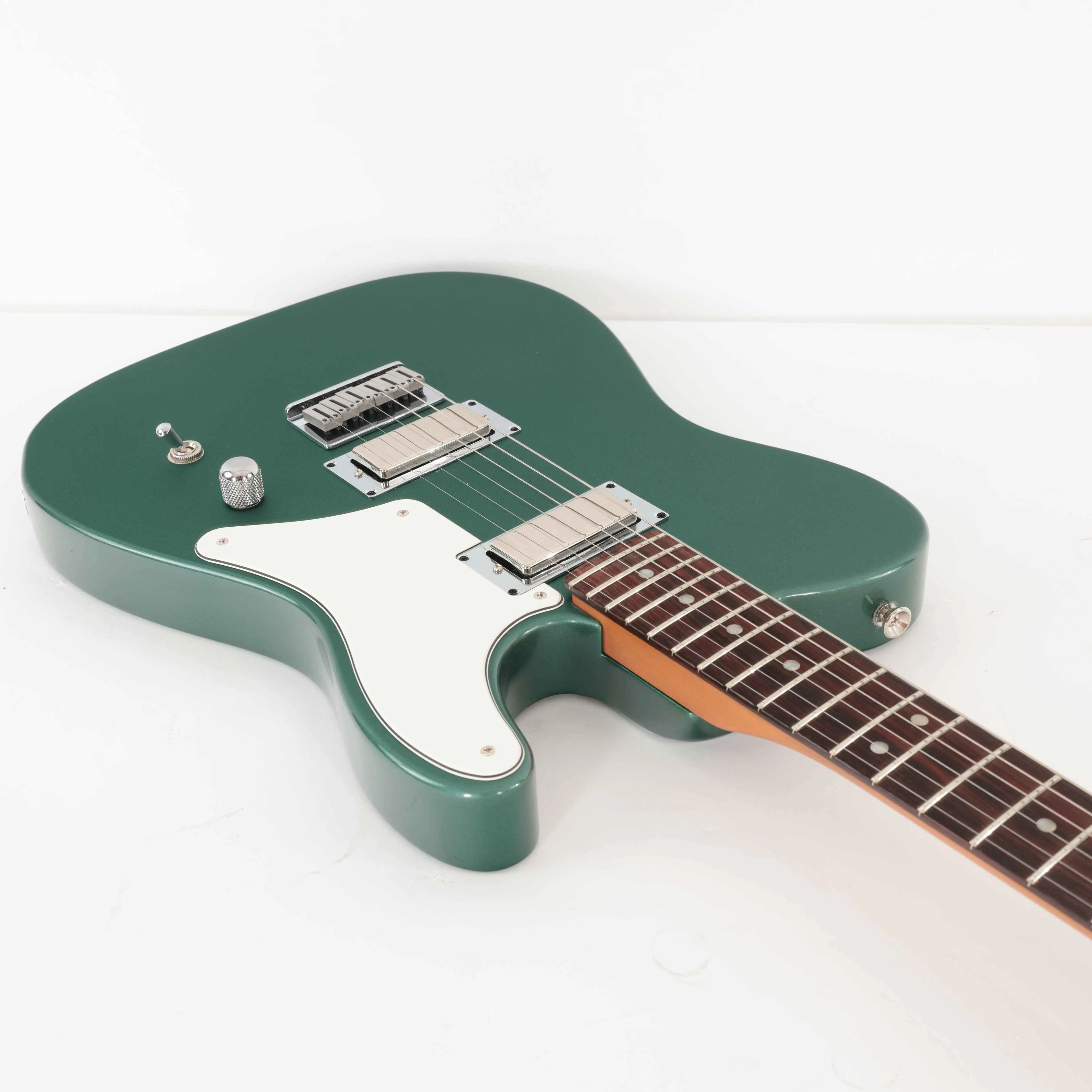 Second Hand Fender Limited Edition Cabronita Special Sherwood Green #938 - SH-197-0938 (9).jpg