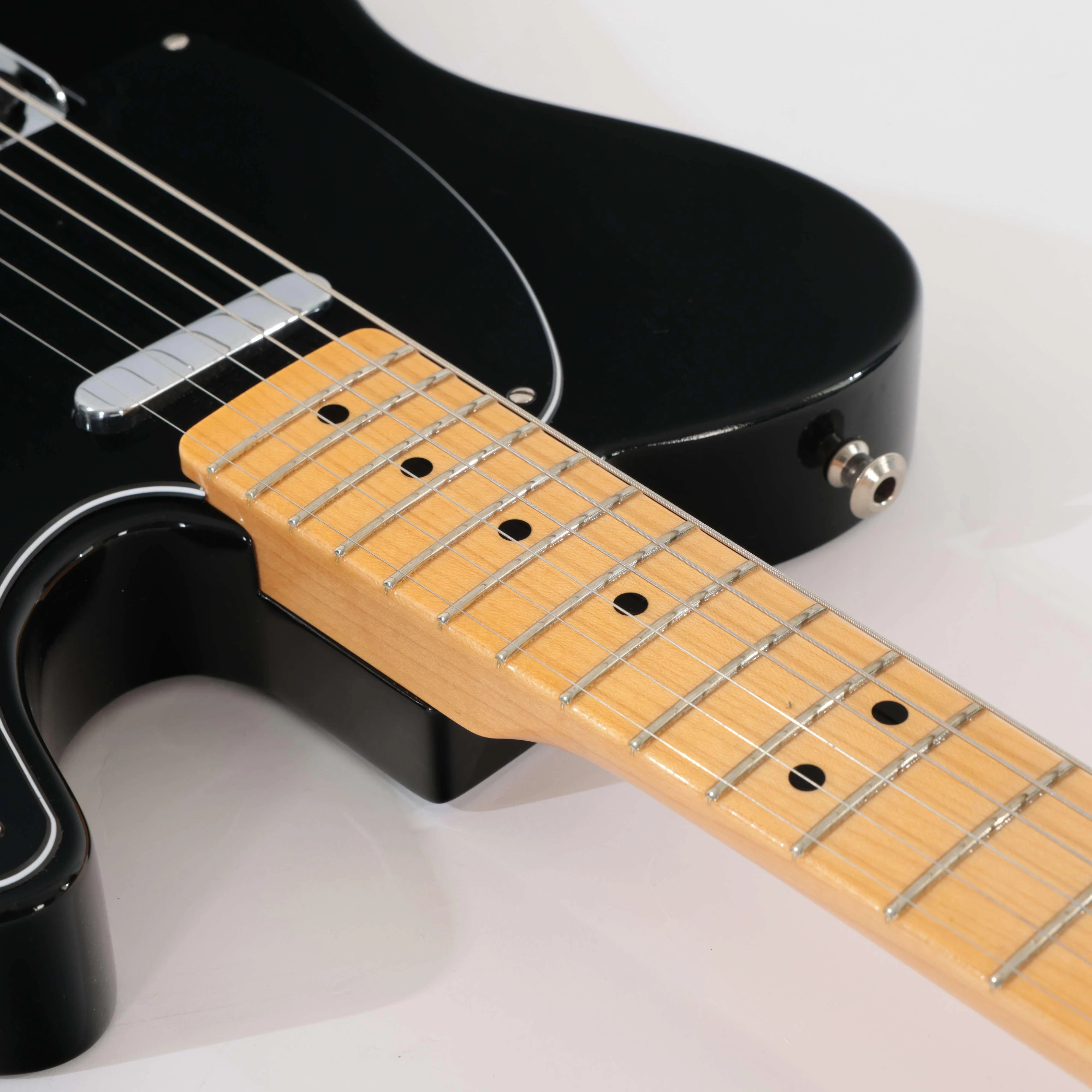 Second Hand Fender Custom Shop 1950 Pine Esquire In Black #106 - SH-131-0106 (12).jpg