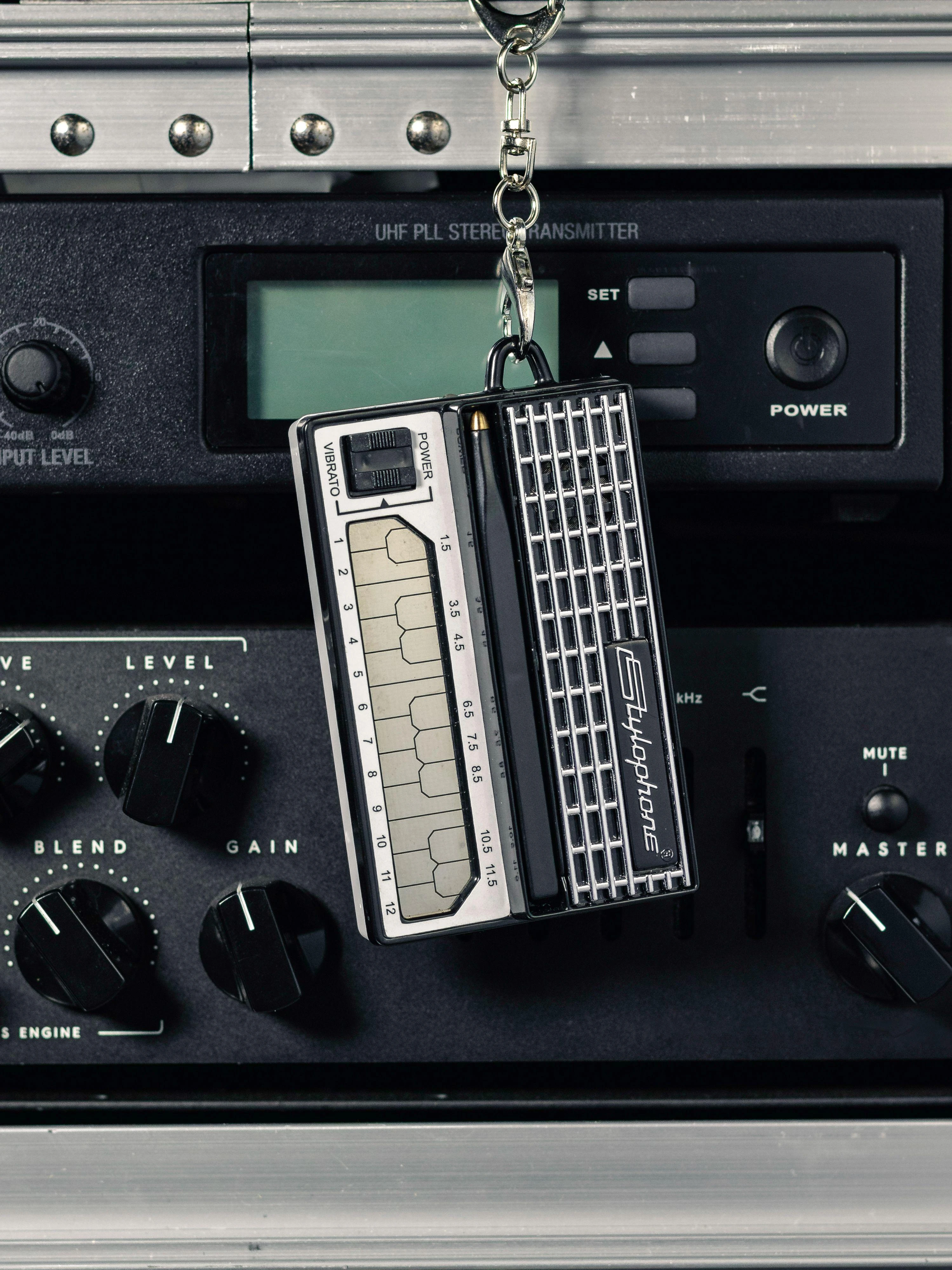 Dubreq Stylophone Mini Synthesizer in Black - STYLOMINI-B (8).jpg