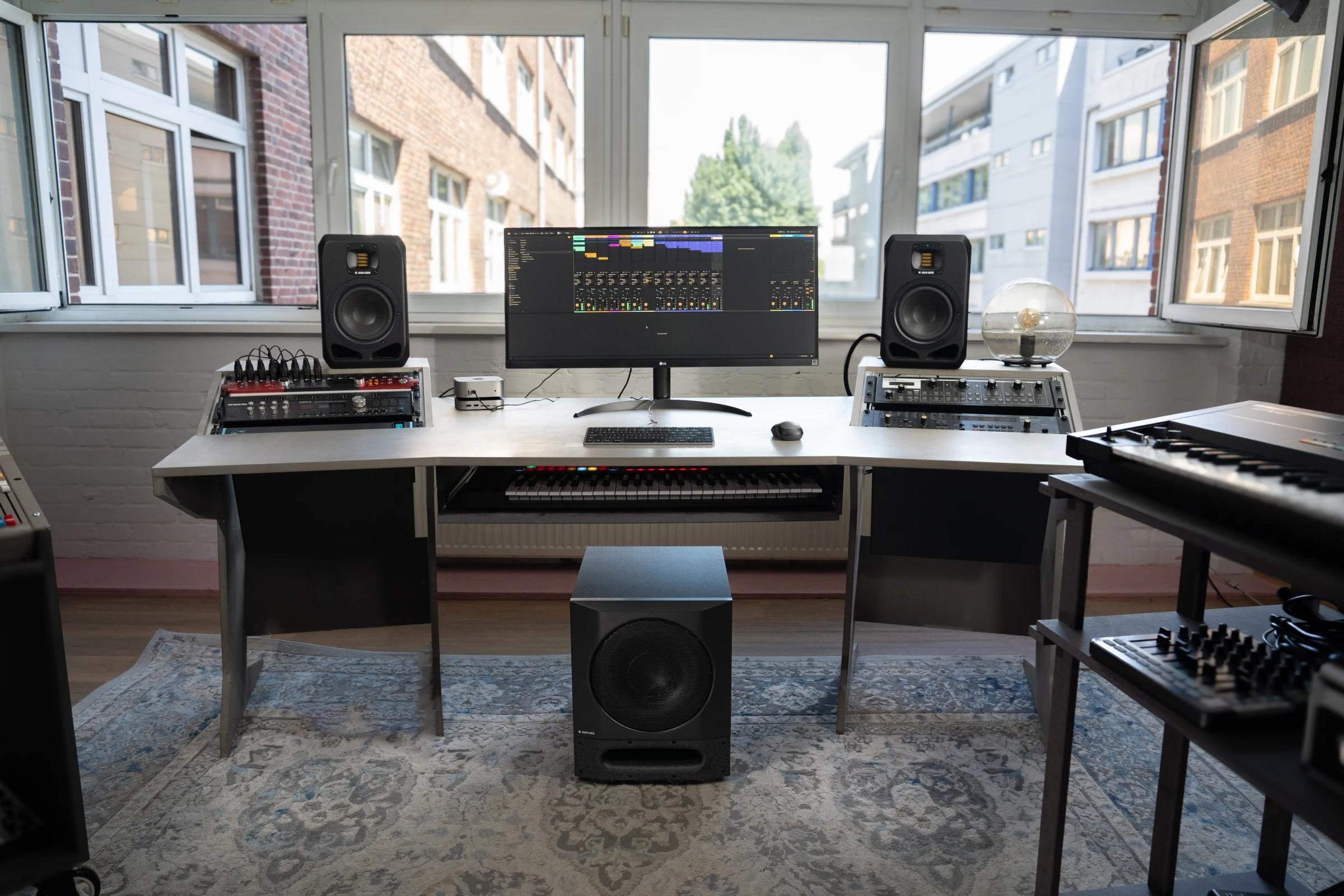 Adam Audio Sub8 Pro Studio Subwoofer - AMS-SUB8-PRO (5).jpg