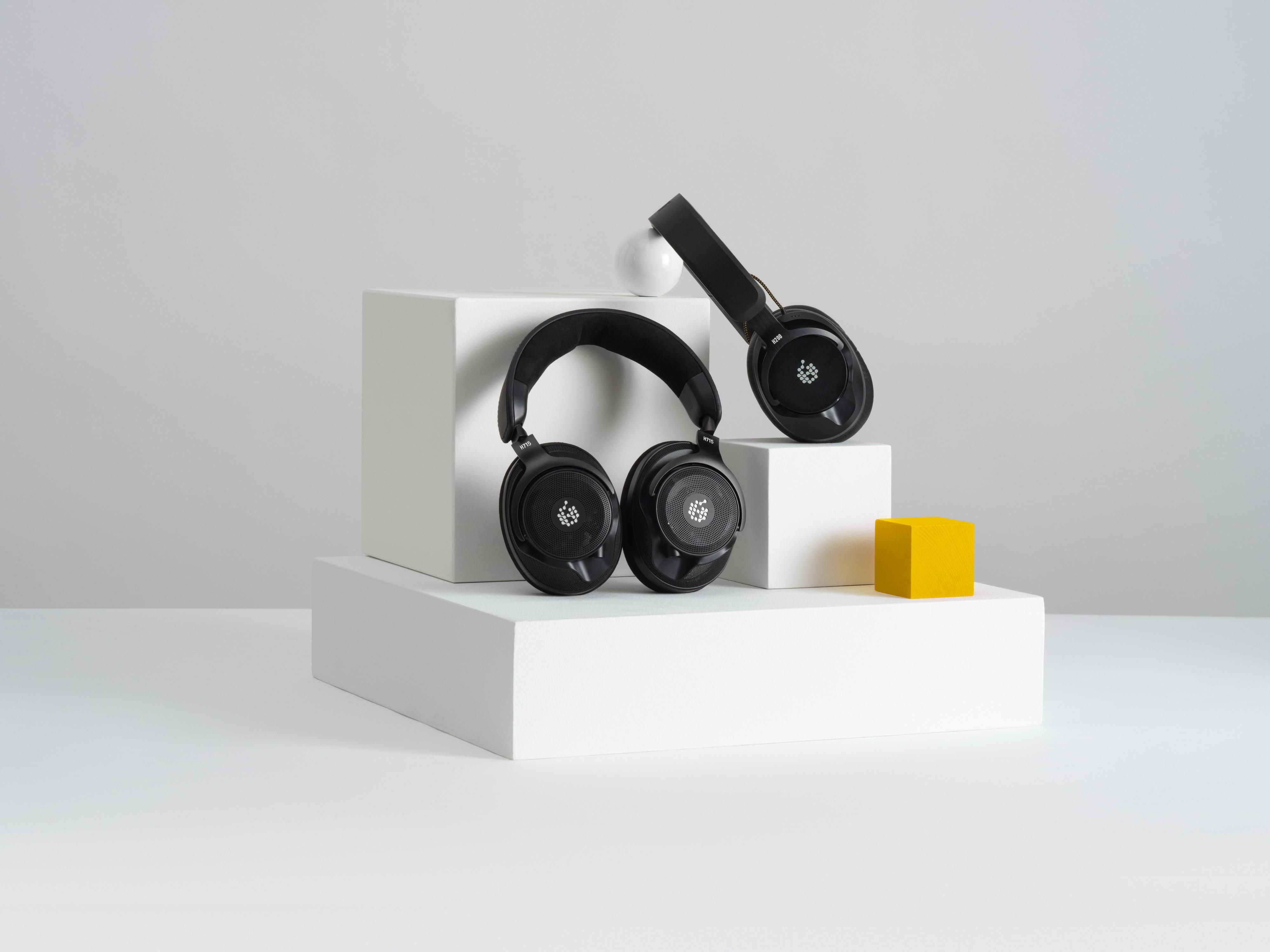 Adam HD715 Premium Open Back Headphones - H715 (4).jpg