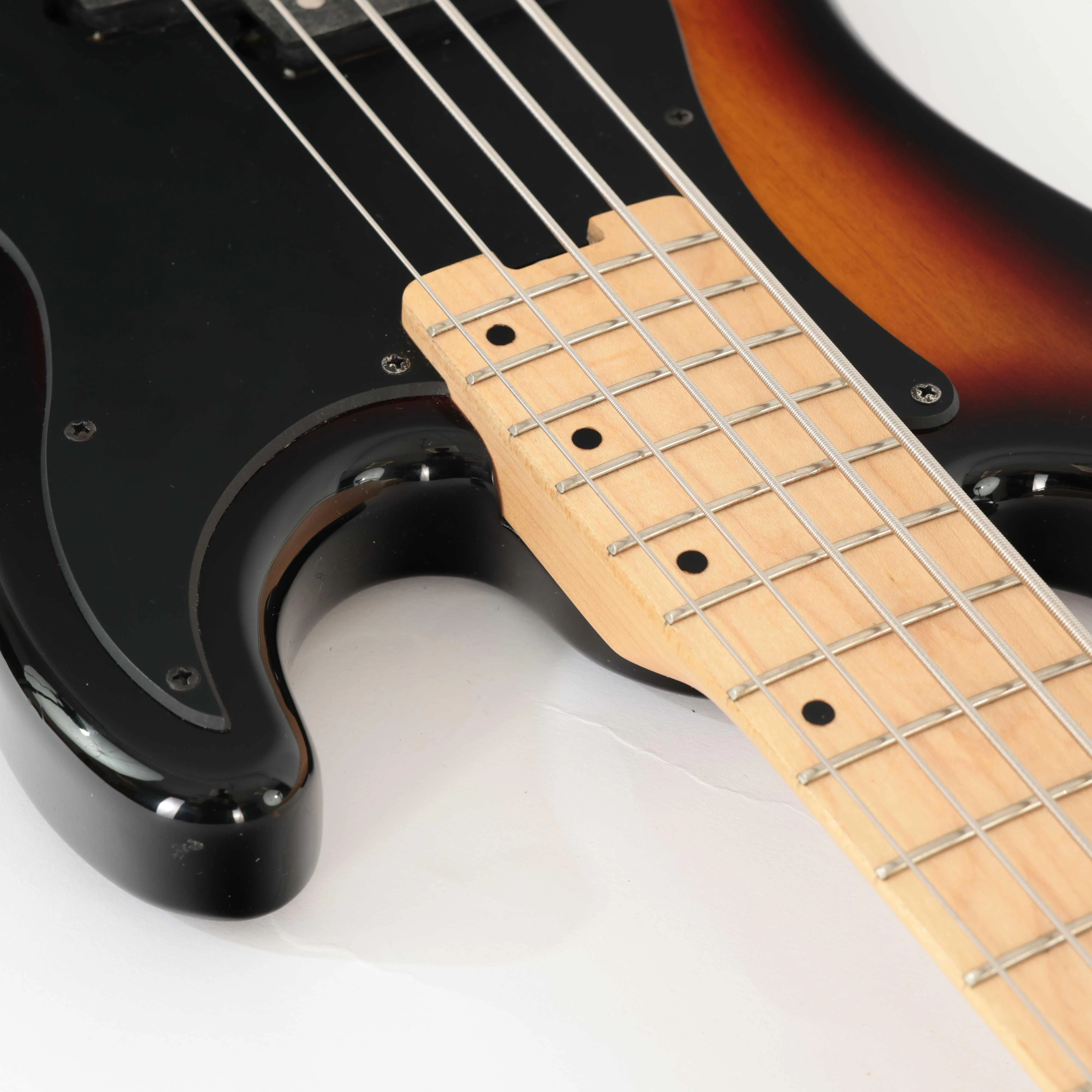 Second Hand Schecter P-5 Bass Guitar In 3 Tone Sunburst #751 - SH-197-0751 (11).jpg