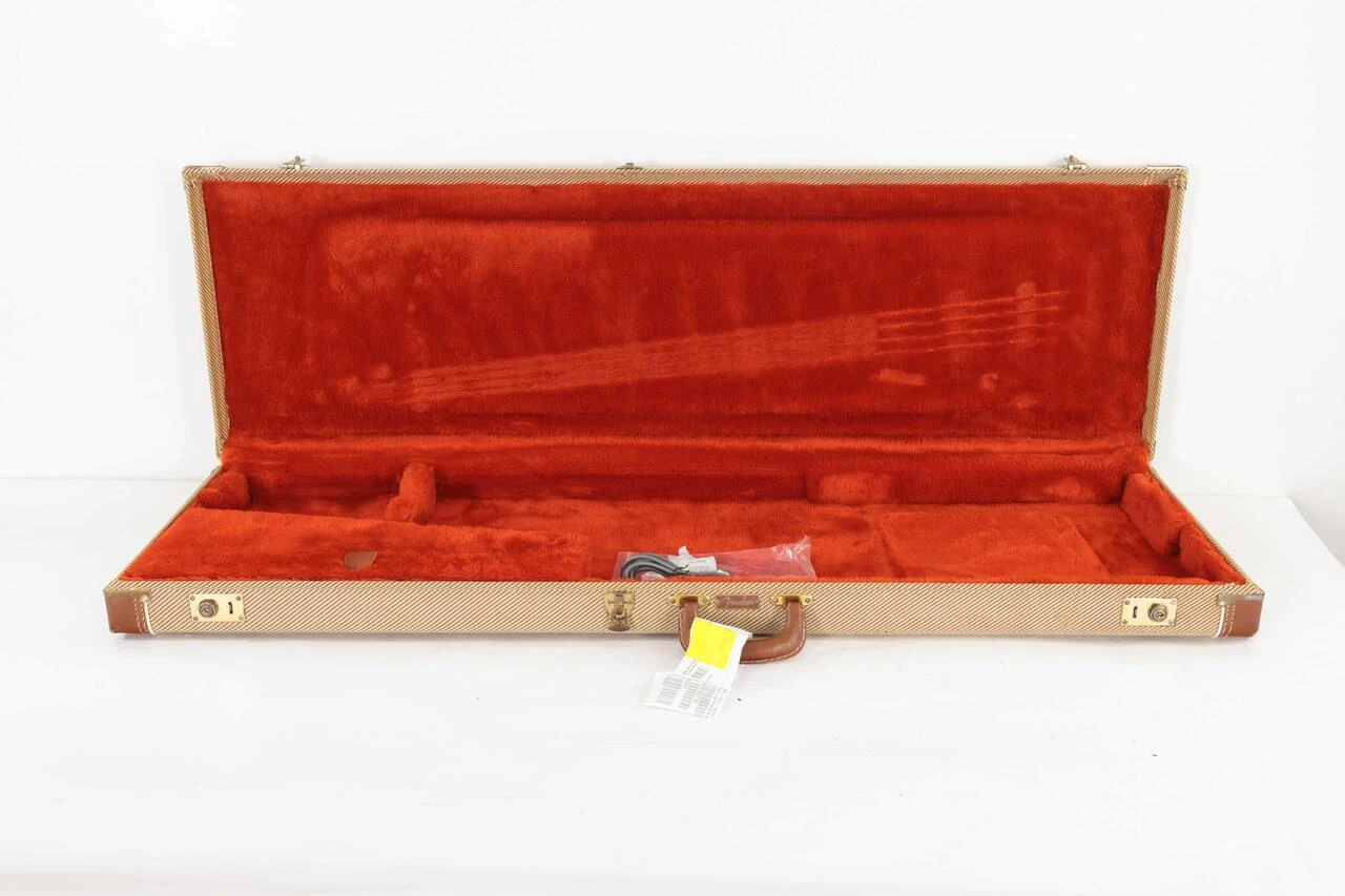 Second Hand Fender Fullerton Early 80s Tweed Bass Case With Orange Interior #129 - SH-131-0129 (3).jpg