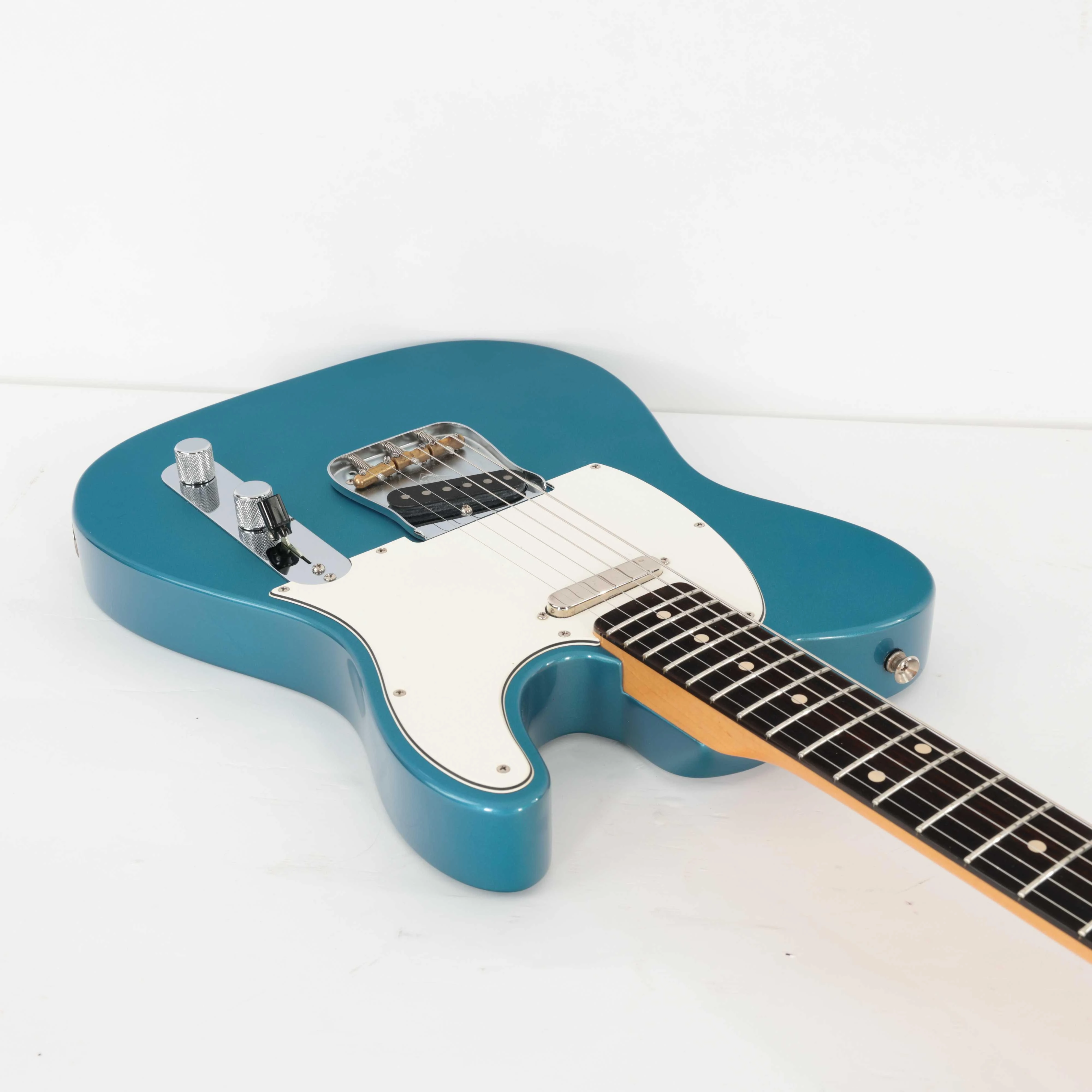 Second Hand Fender Custom Shop Stratocaster 63 Sonic Blue #122 - SH-131-0122 (9).jpg