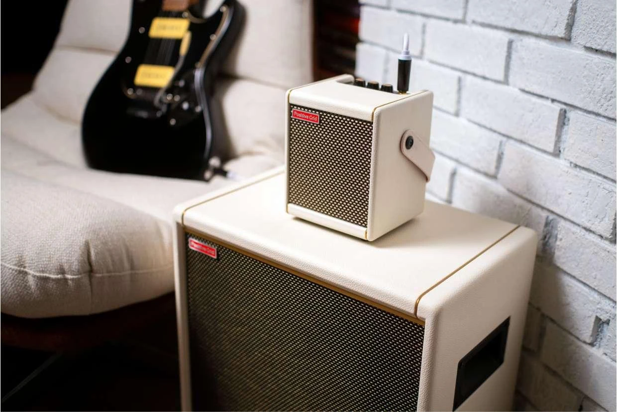 Positive Grid Spark CAB 2 - 140W FRFR Powered Speaker Cabinet - Pearl - SPARK-CAB2-P-3.jpg
