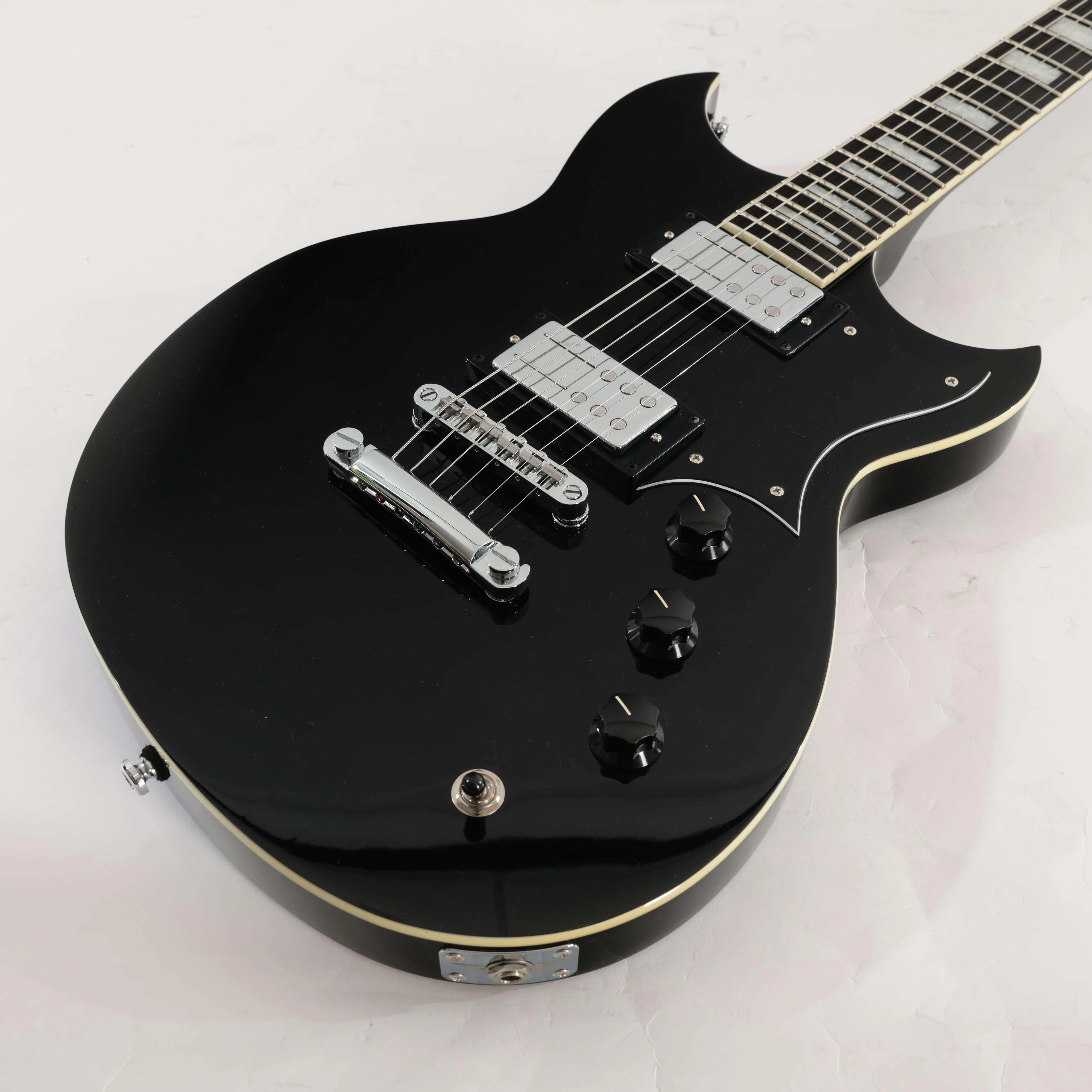 Second Hand Reverend Sensei RA Electric Guitar In Black #317 - SH-91-0317 (7).jpg