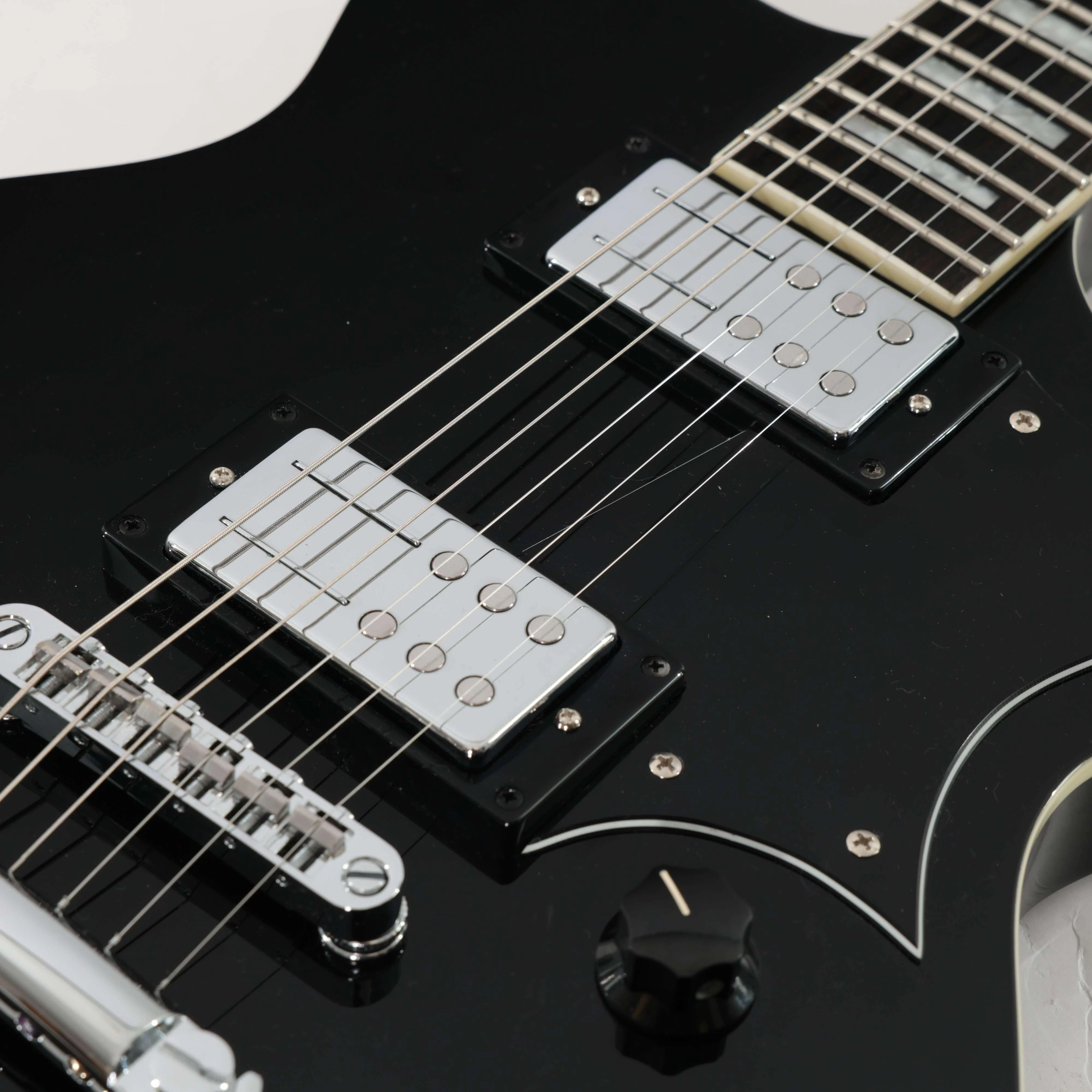 Second Hand Reverend Sensei RA Electric Guitar In Black #317 - SH-91-0317 (8).jpg