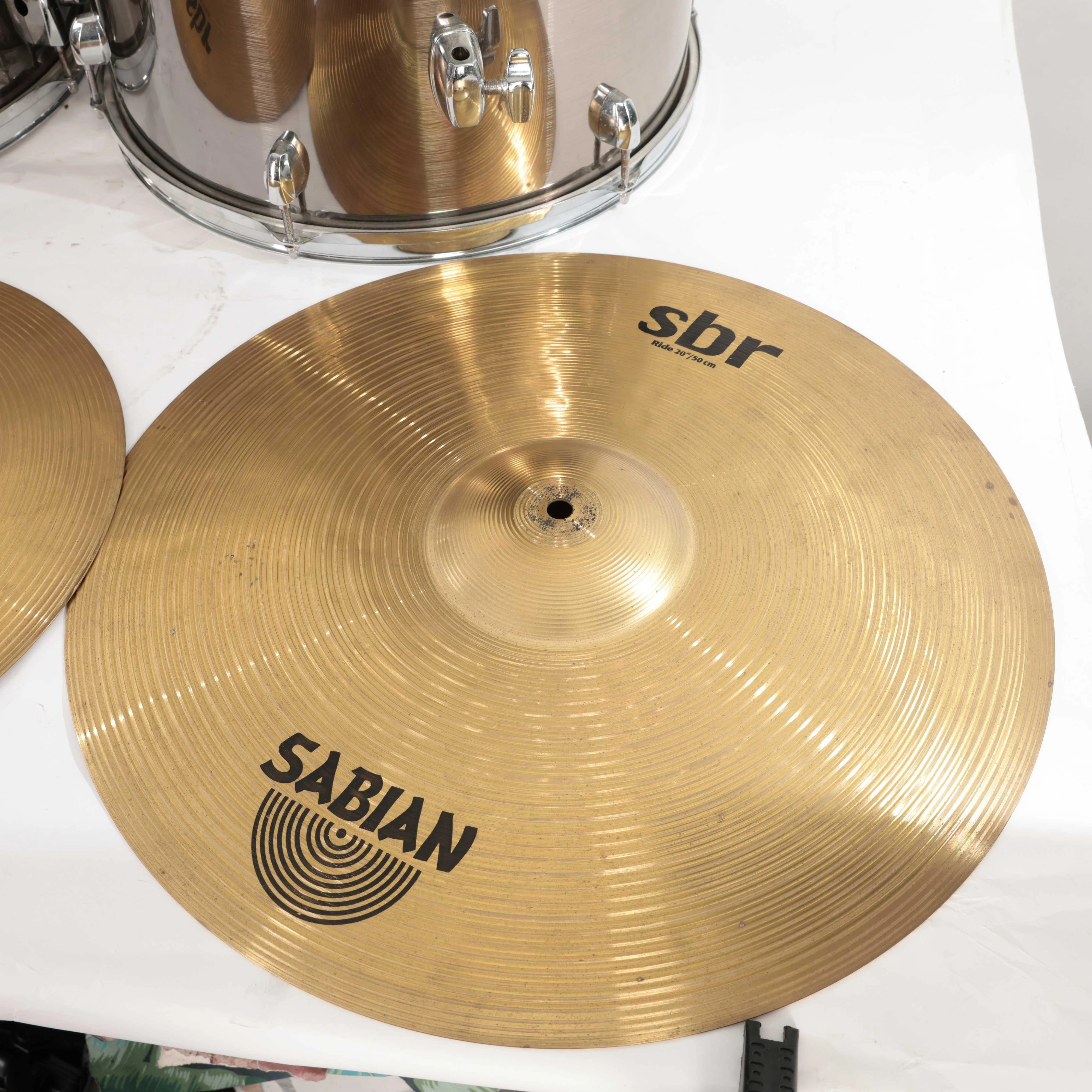 Second Hand Pearl Export With Cymbals And Hardware In Brushed Silver Wrap #239 - SH-221-0239 (4).jpg