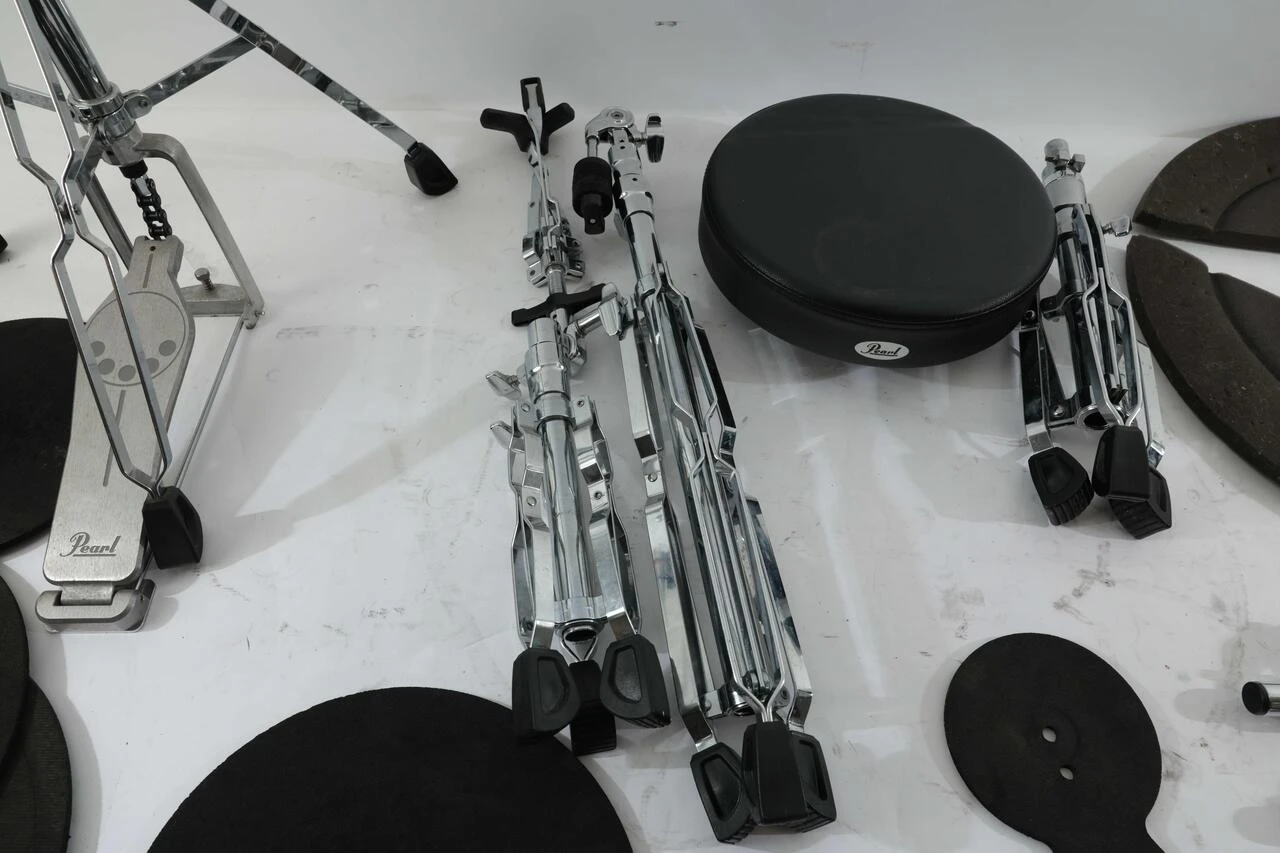 Second Hand Pearl Export With Cymbals And Hardware In Brushed Silver Wrap #239 - SH-221-0239 (21).jpg