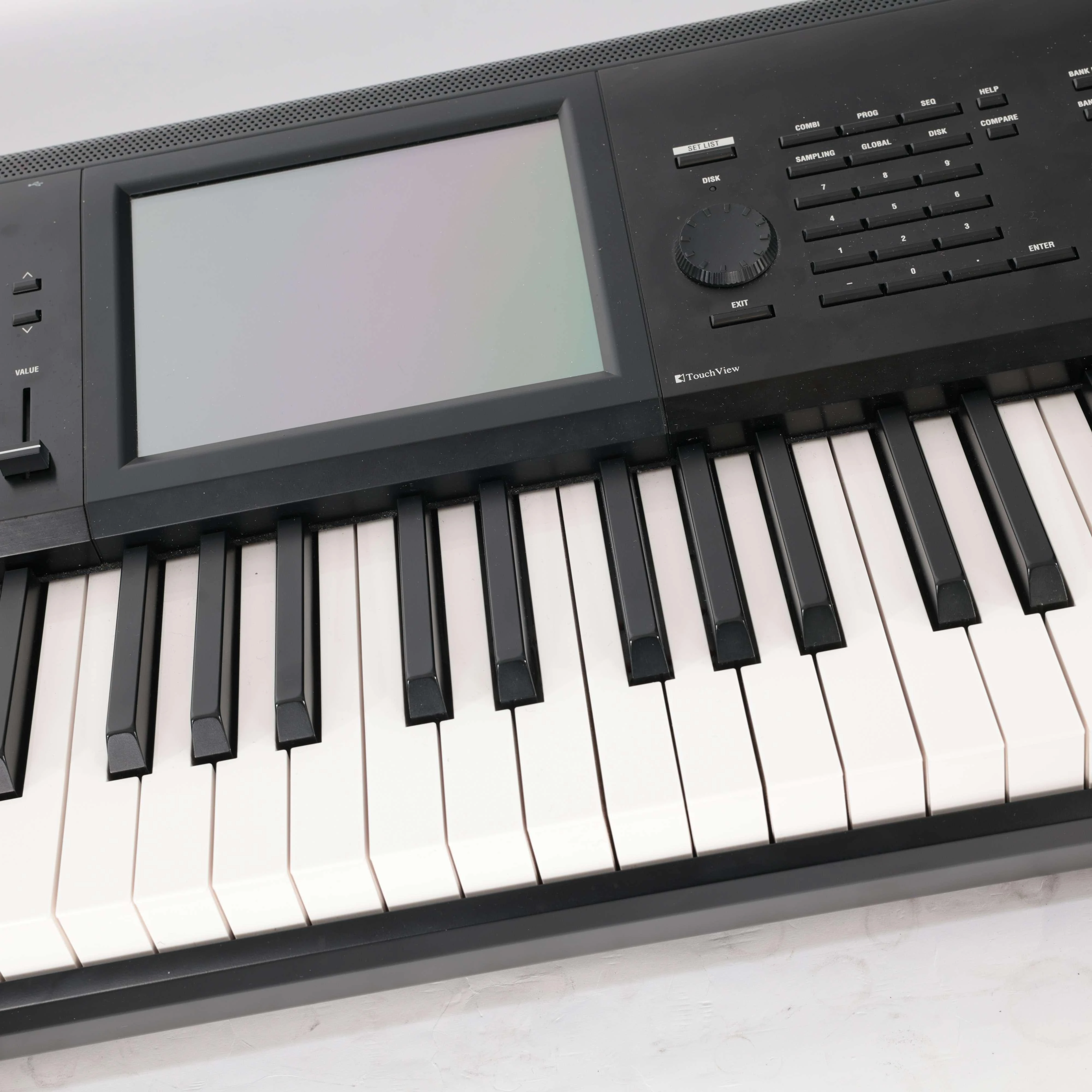Second Hand Korg Kronos 88 MK2 With Gator Flight Case With Wheels #231 - SH-130-1231 (2).jpg