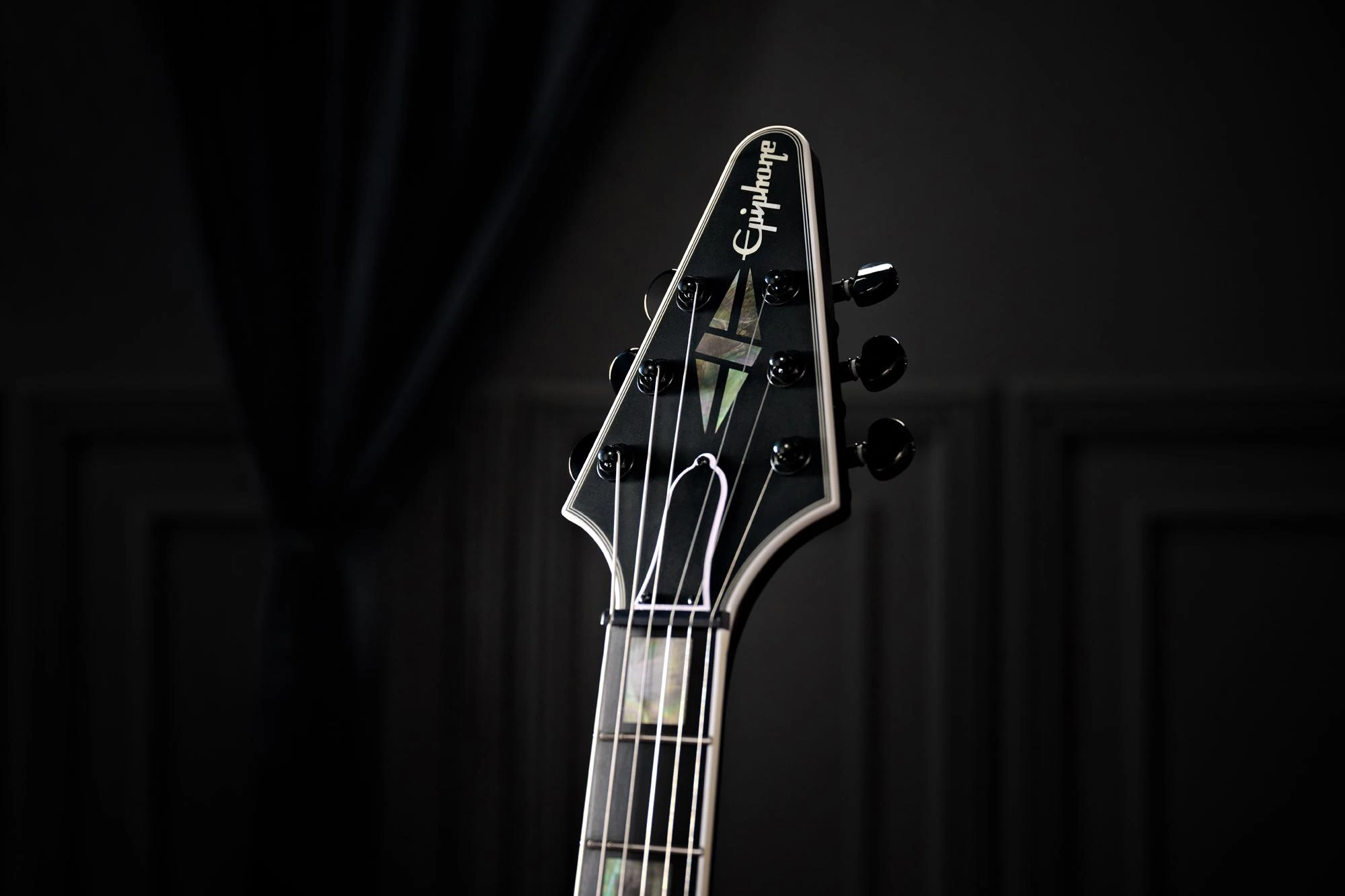 Epiphone Prophecy Flying V Electric Guitar in Orchid Bloom - EYFFOBSBH_MRK_10480.jpg