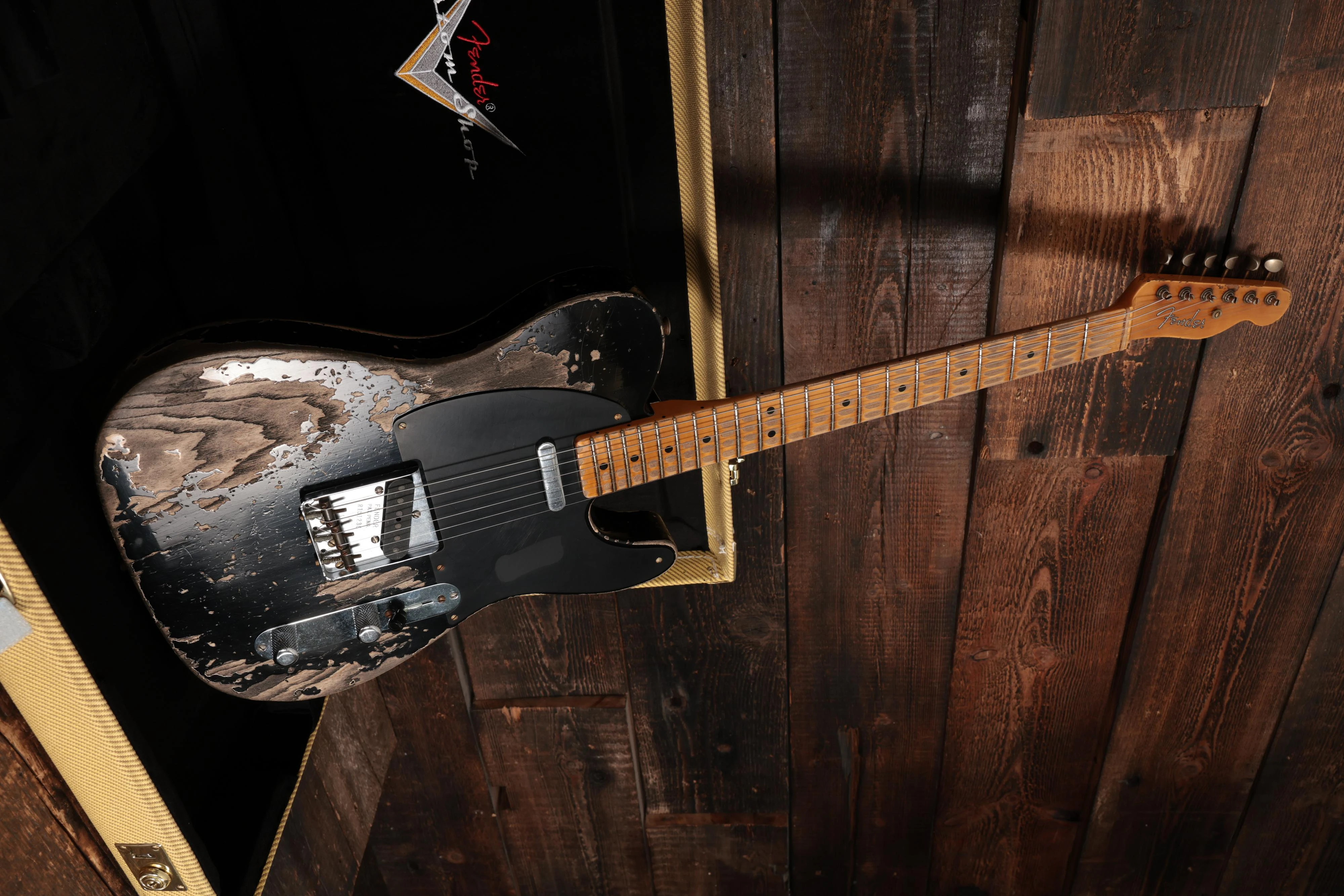 Fender Custom Shop '51 Nocaster in Black Super Heavy Relic - R151236 (19).JPG