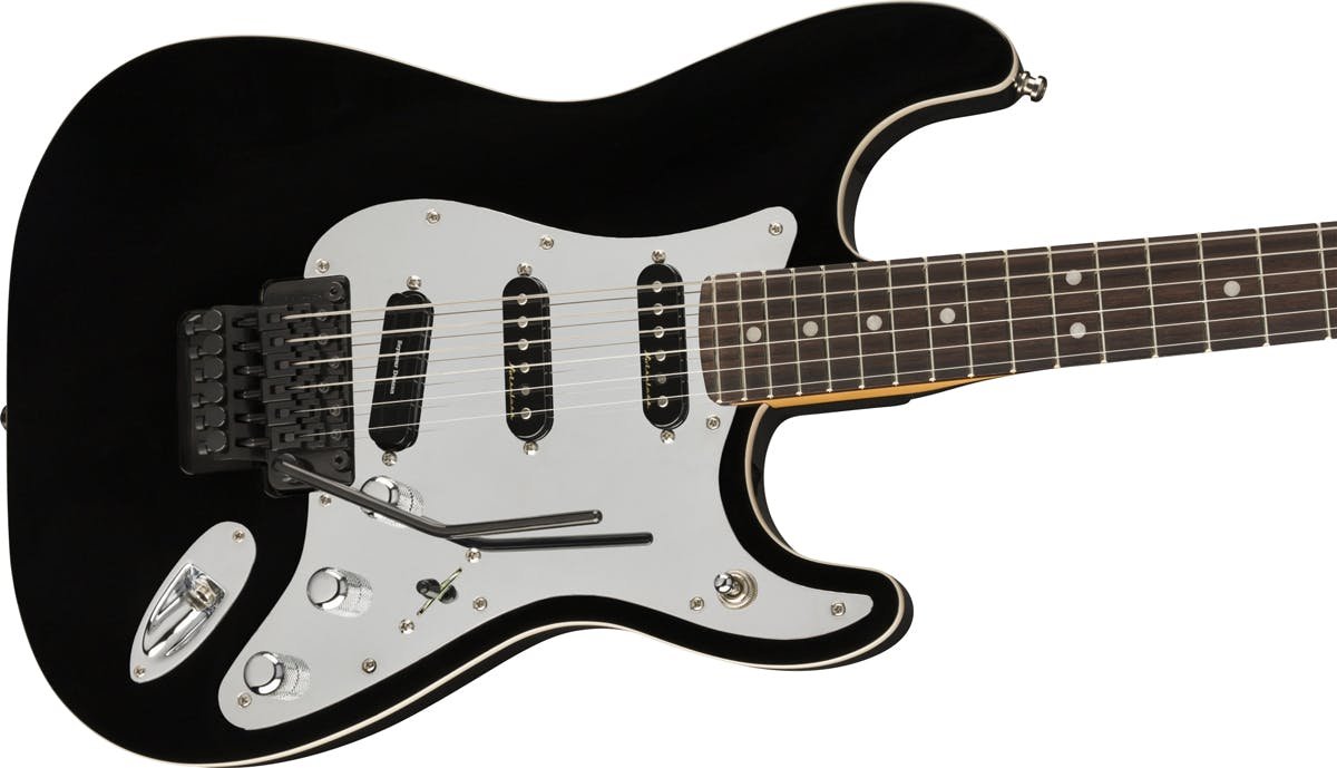 Fender Tom Morello Signature Stratocaster In Black - 373381-Fender Tom Morello Strat Black 4.jpg