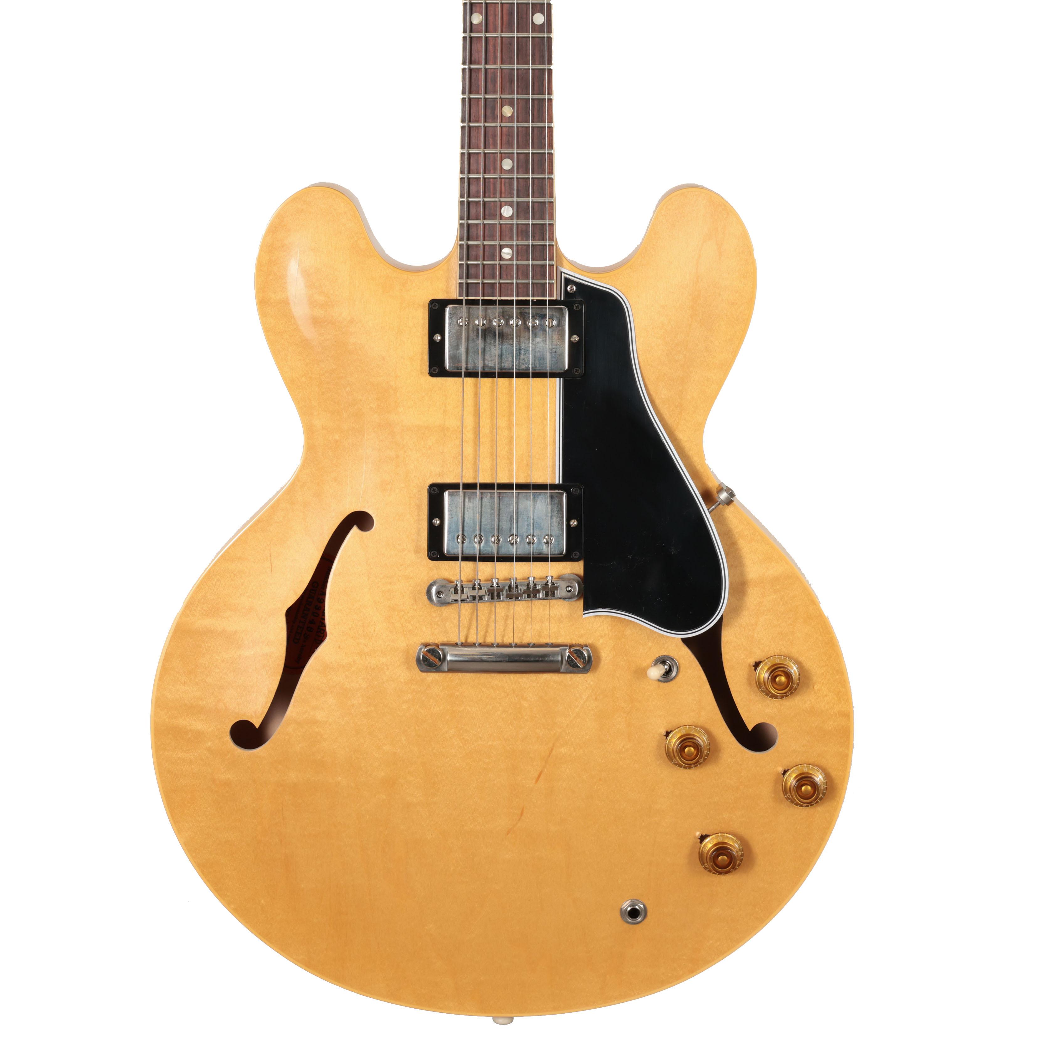 Gibson Custom Shop Murphy Lab 1959 ES-335 Reissue Ultra Light Aged Semi-Hollow Electric Guitar in Vintage Natural Gibson Custom Shop Murphy Lab 1959 ES-335 Reissue Ultra Light Aged Semi-Hollow Electric Guitar in Vintage Natural