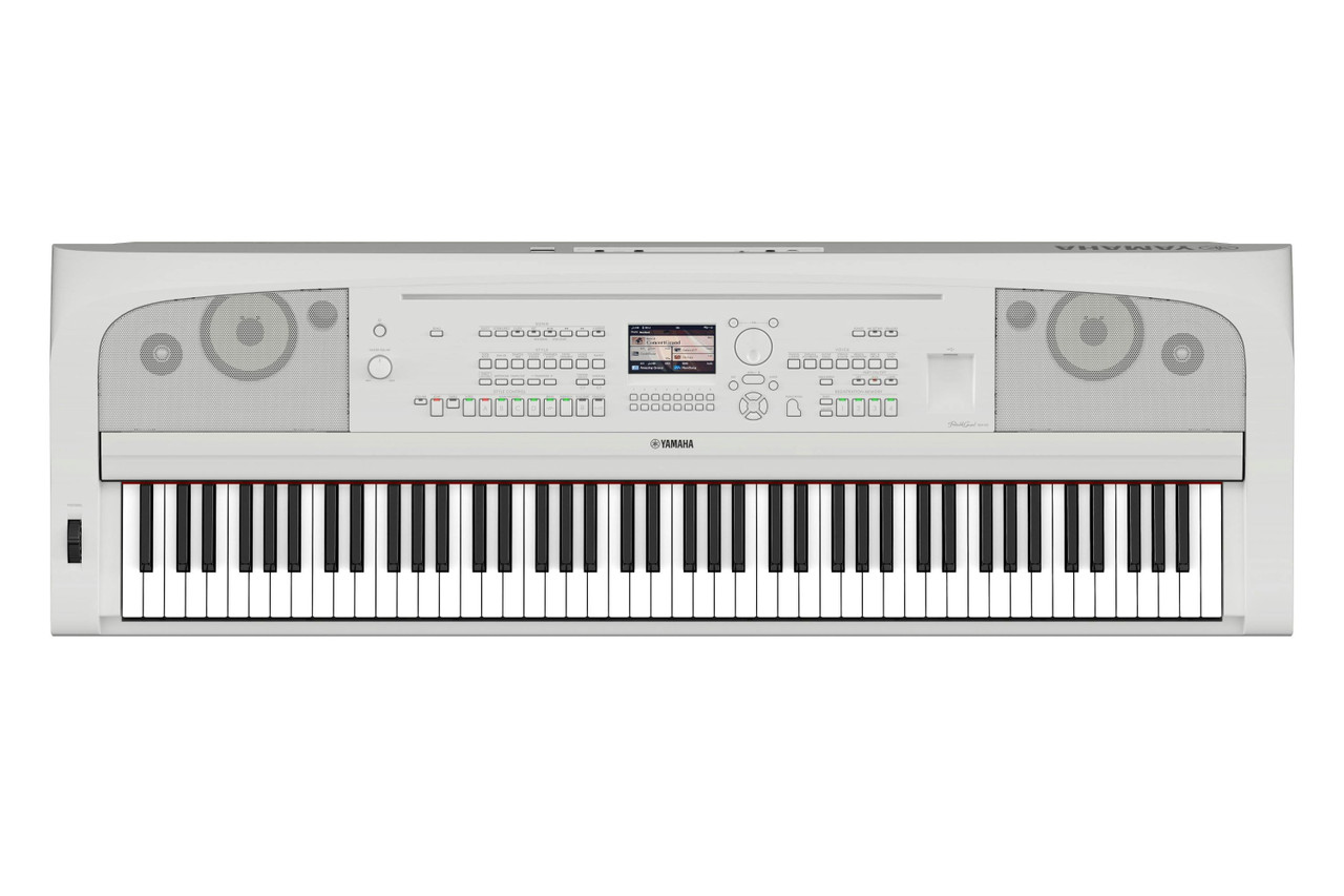Yamaha DGX-670 Digital HOME Piano in White Yamaha DGX-670 Digital HOME Piano in White