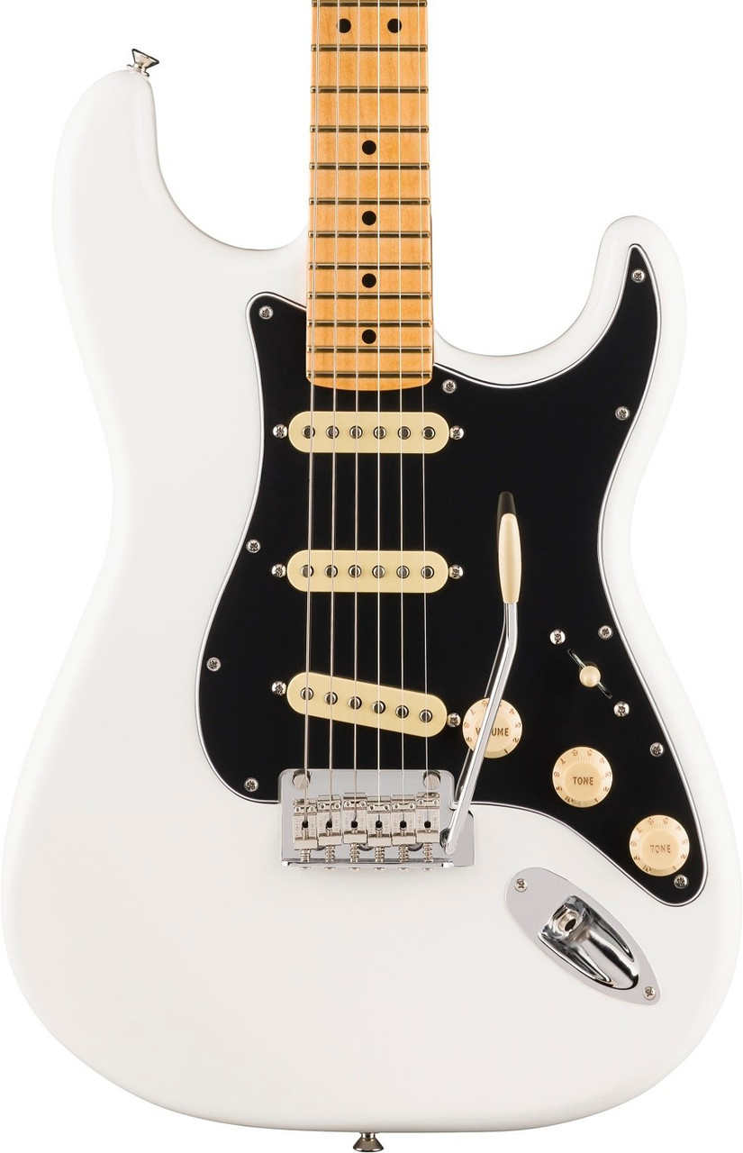 Fender Player II Stratocaster Maple Fingerboard Polar White Fender Player II Stratocaster Maple Fingerboard Polar White