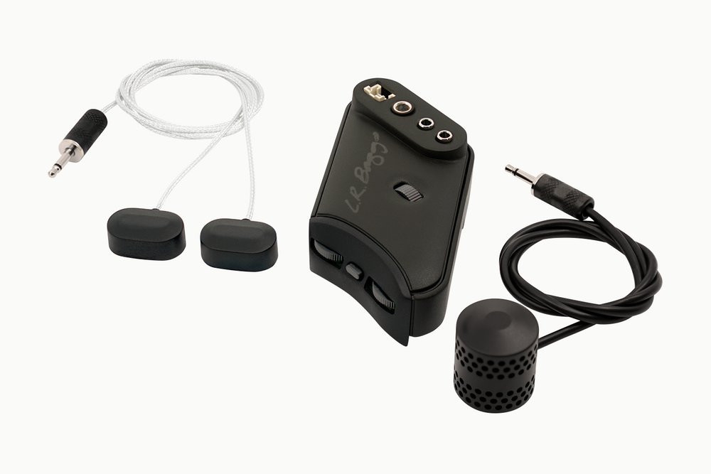 LR BAGGS HiFi Duet High-Fidelity Pickup & Microphone Mixing System LR BAGGS HiFi Duet High-Fidelity Pickup & Microphone Mixing System