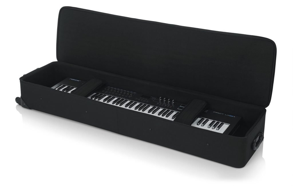 Gator Cases GK88 Slim Extra Long Softcase with Wheels for 88 Note Keyboards Gator Cases GK88 Slim Extra Long Softcase with Wheels for 88 Note Keyboards