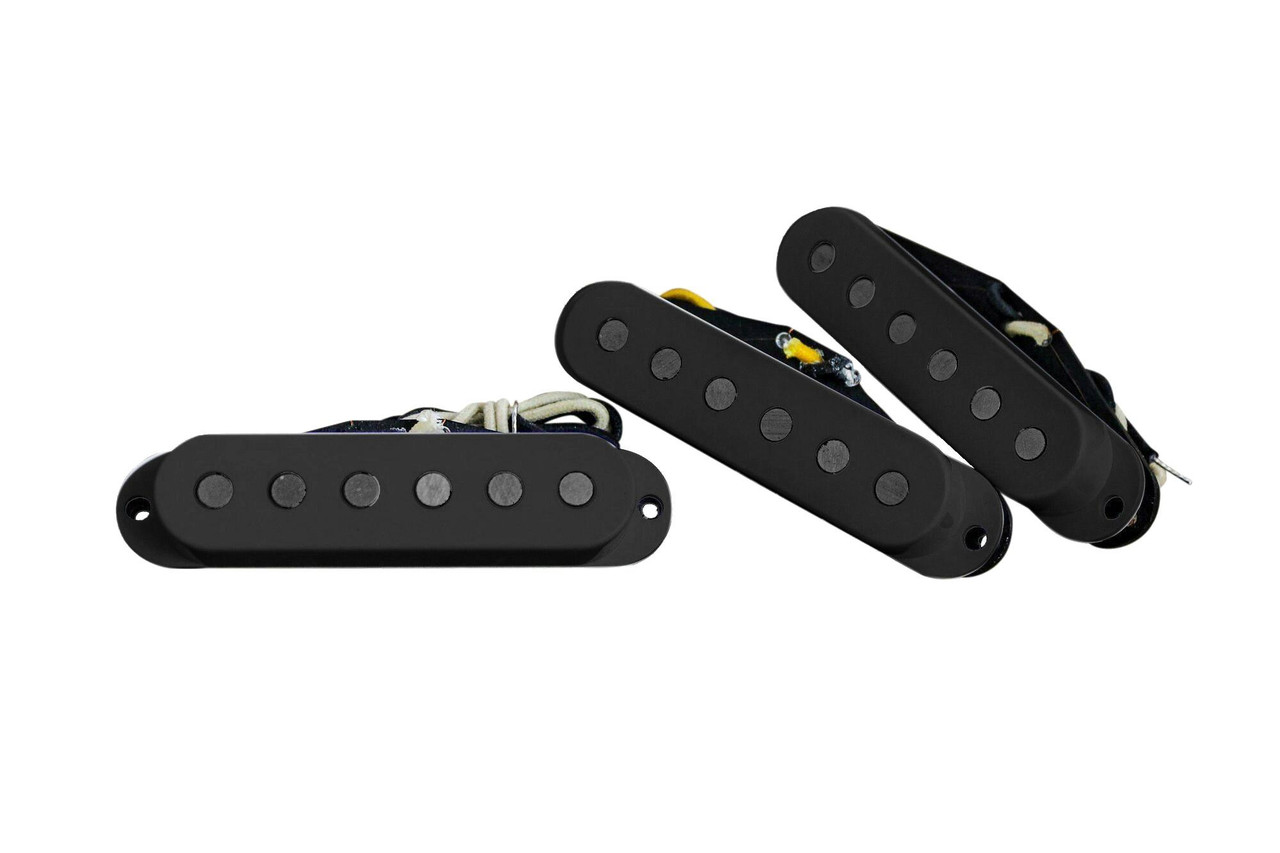 Monty's Guitars The Space Time Continuum Stratocaster Set in Black Monty's Guitars The Space Time Continuum Stratocaster Set in Black
