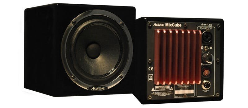 Avantone MixCube Active Full-Range Studio Monitors in Black (pair) Avantone MixCube Active Full-Range Studio Monitors in Black (pair)