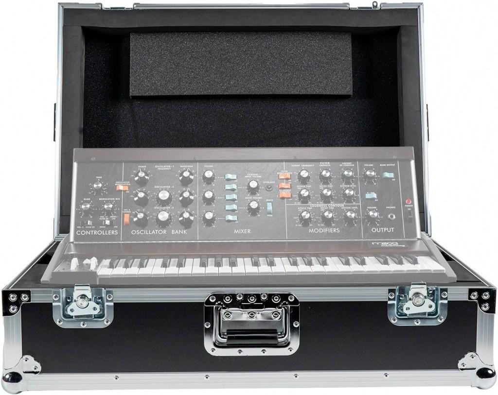 Moog Minimoog Model D ATA Road Case Moog Minimoog Model D ATA Road Case