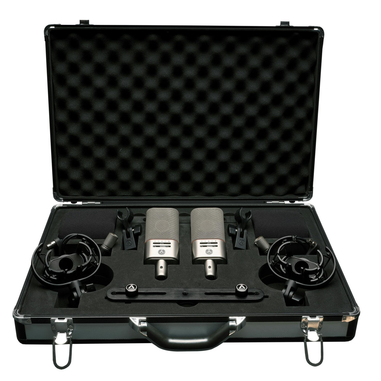 Austrian Audio OC818 Dual Set Plus - Two Mics with Clips, Shockmounts, Stereo Bar & Flightcase Austrian Audio OC818 Dual Set Plus - Two Mics with Clips, Shockmounts, Stereo Bar & Flightcase