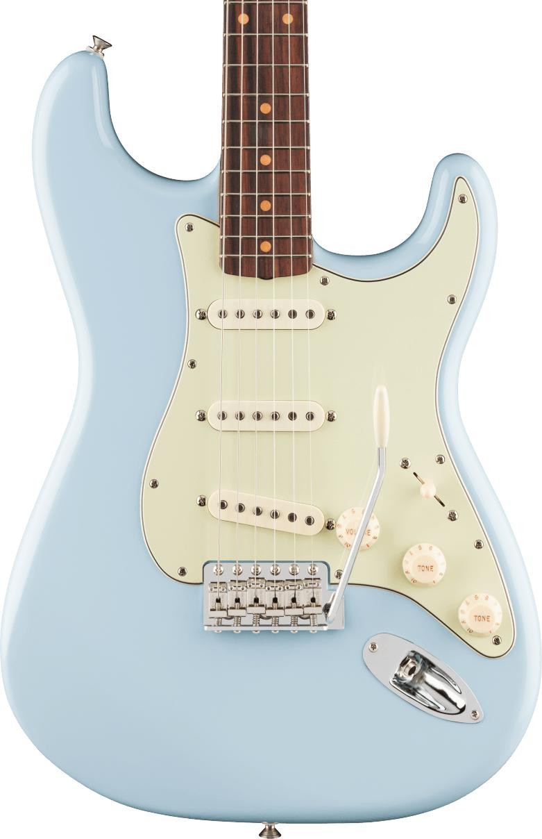 Fender Vintera III Early '60s Stratocaster Electric Guitar in Sonic Blue Fender Vintera III Early '60s Stratocaster Electric Guitar in Sonic Blue