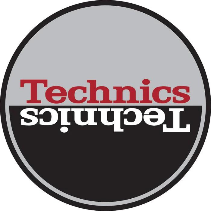 Technics Slipmat Moon 3: Silver & Red + Black Mirror Technics Slipmat Moon 3: Silver & Red + Black Mirror