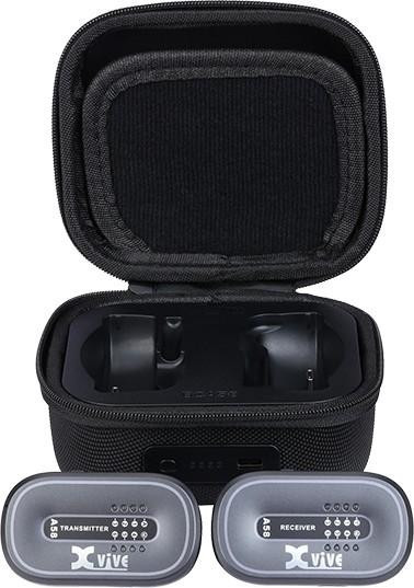 Xvive A58 - 5.8 GHz True Diversity Wireless System With Charging Case Bundle Xvive A58 - 5.8 GHz True Diversity Wireless System With Charging Case Bundle