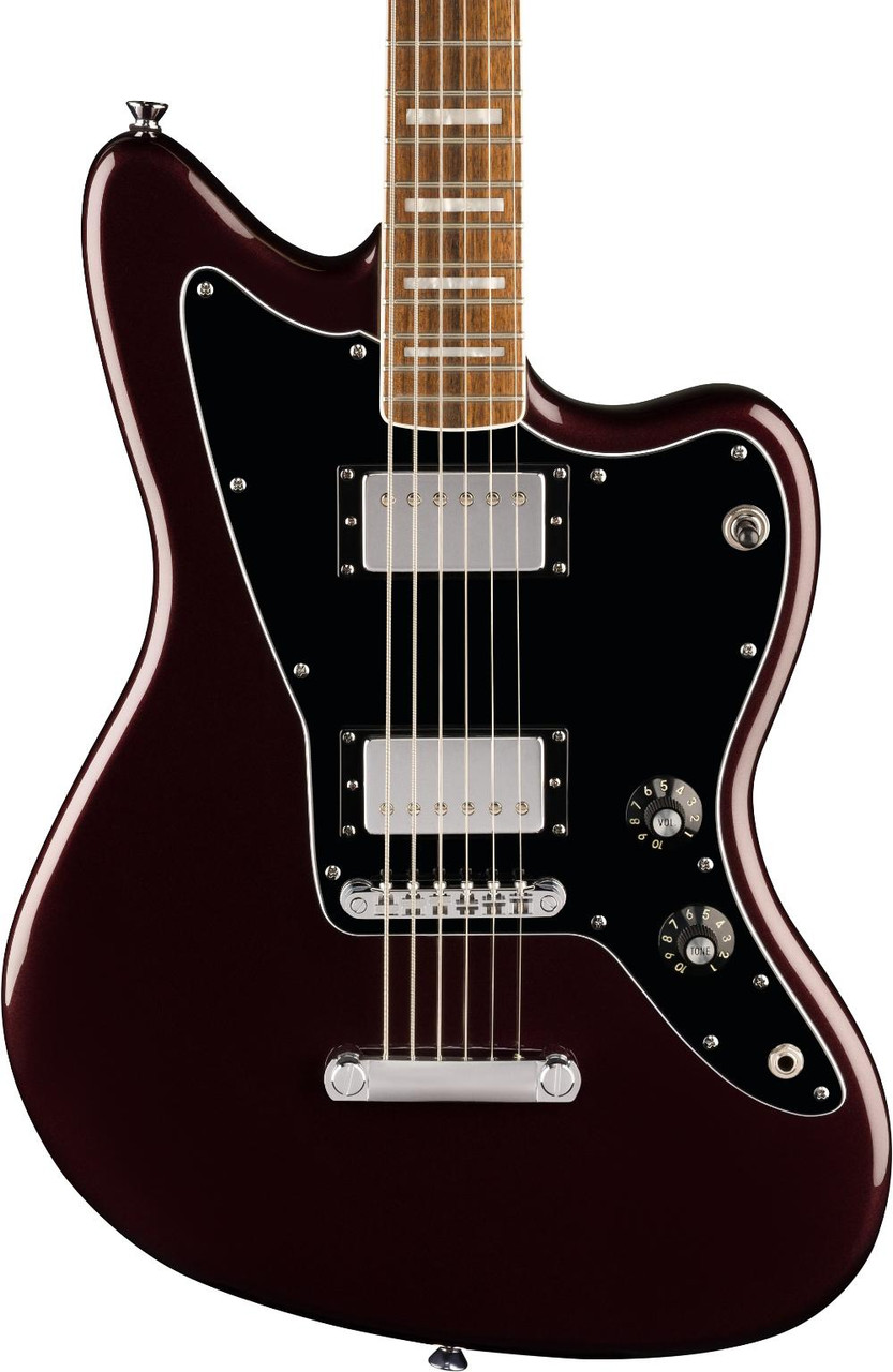 Squier Paranormal Baritone Jazzmaster in Oxblood Squier Paranormal Baritone Jazzmaster in Oxblood