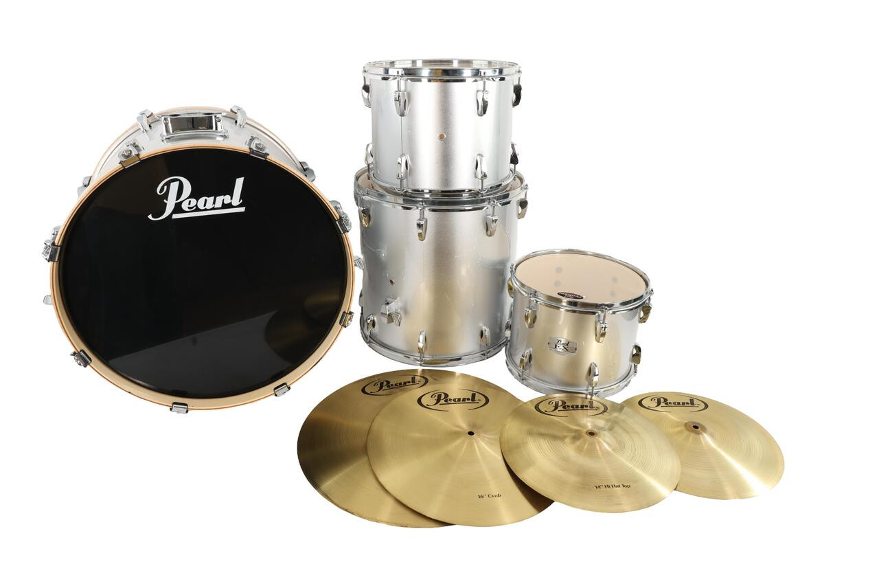Second Hand Pearl Export Kit inc Hardware and cymbals #583 Second Hand Pearl Export Kit inc Hardware and cymbals #583