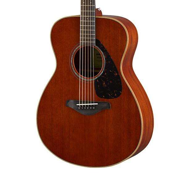 Yamaha FS850 Acoustic Guitar in Natural Yamaha FS850 Acoustic Guitar in Natural