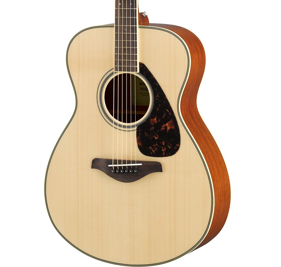 Yamaha FS820NT Acoustic Guitar in Natural Yamaha FS820NT Acoustic Guitar in Natural