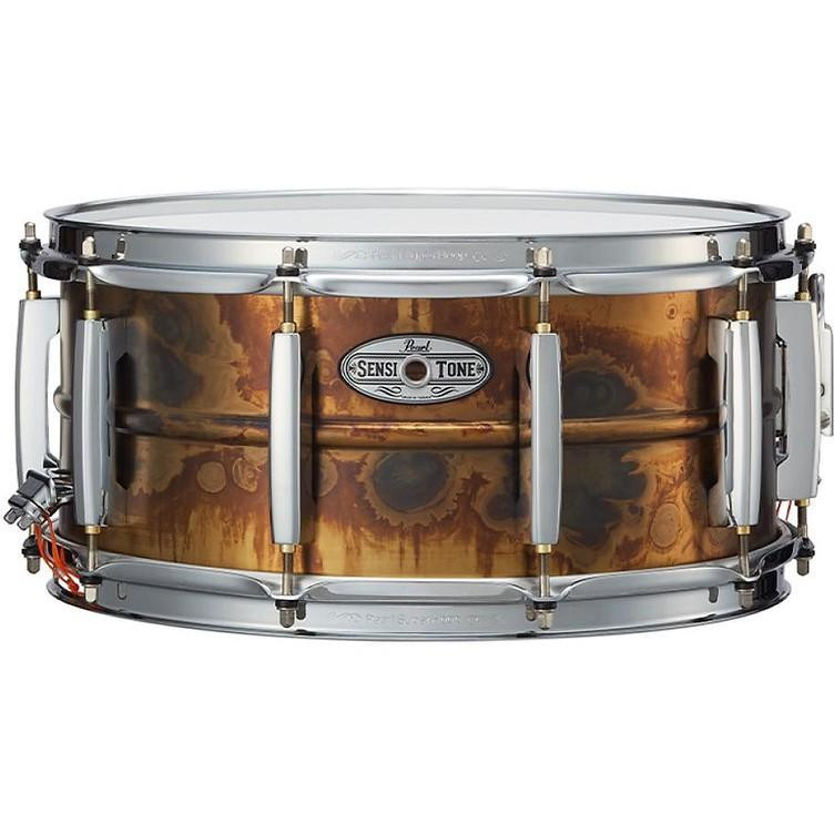 Pearl 14x6.5 Sensitone 1.5mm Brass Snare Drum Pearl 14x6.5 Sensitone 1.5mm Brass Snare Drum