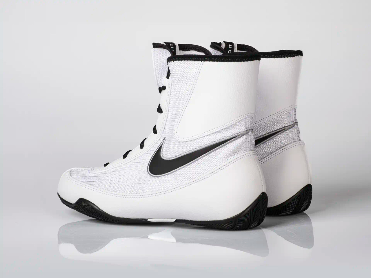 Nike Machomai 2 White // White-Wolf Grey