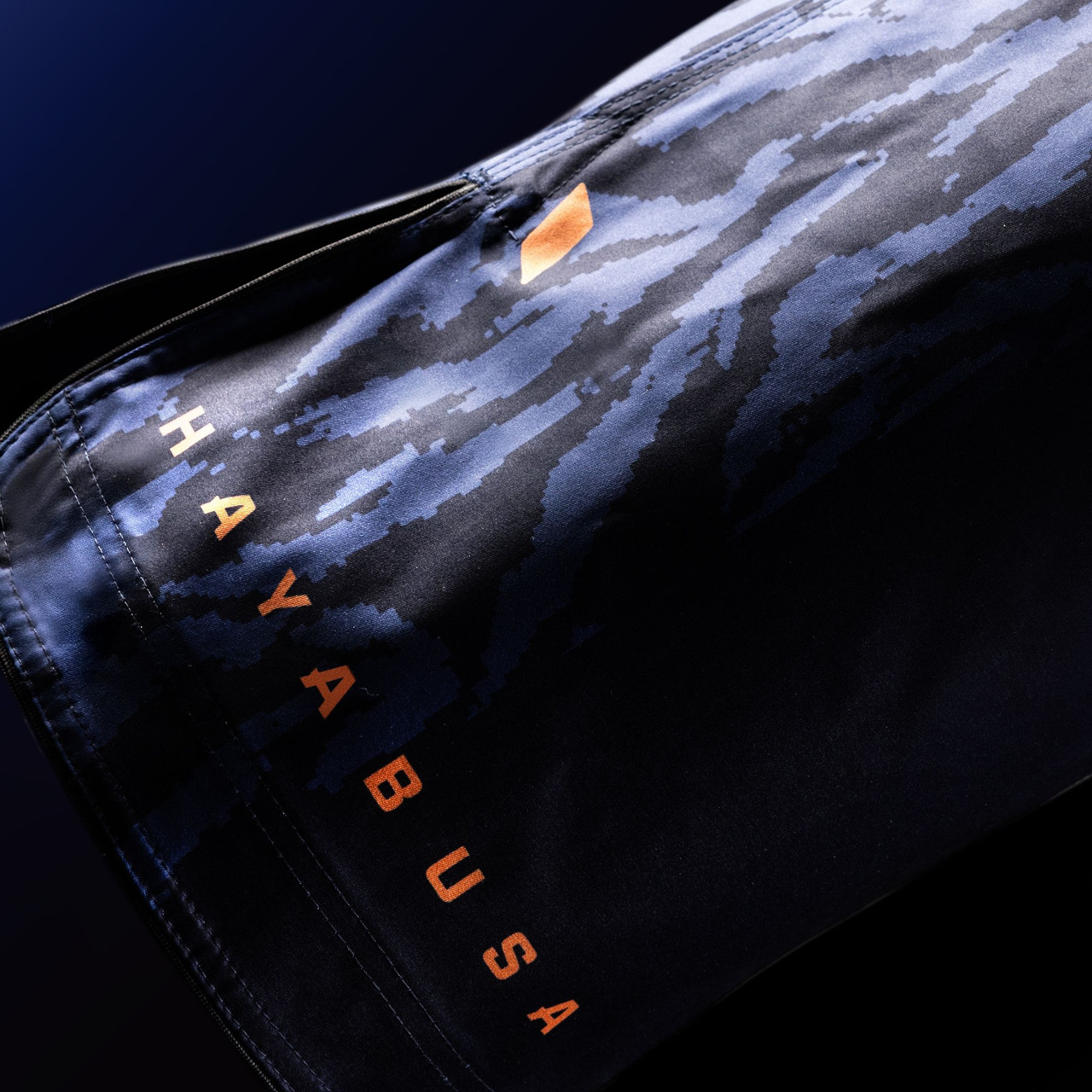 Hayabusa Men’s Apex Vantage 3/4 Thigh Fight Shorts