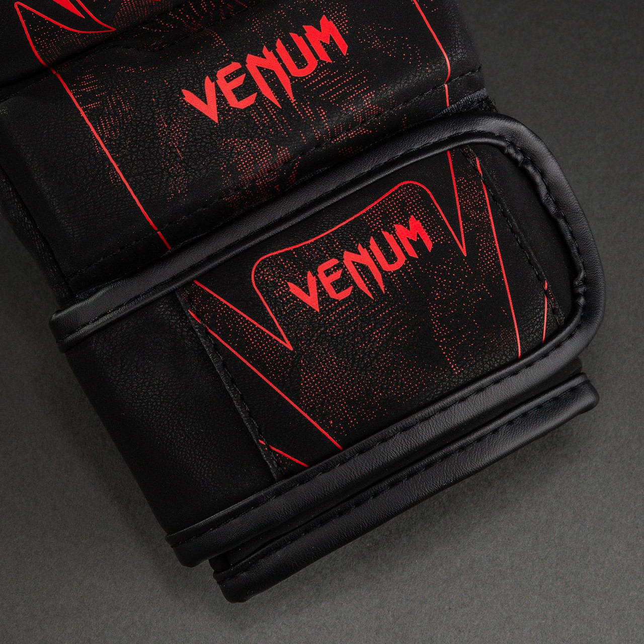 Venum Amazonia Reborn Sparring Gloves - Black/Red