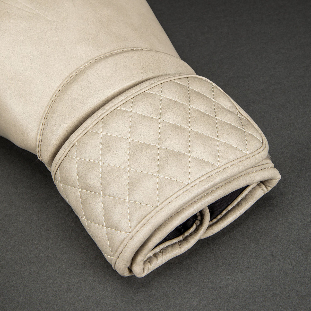 Venum Impact Classic Boxing Gloves - Ivory