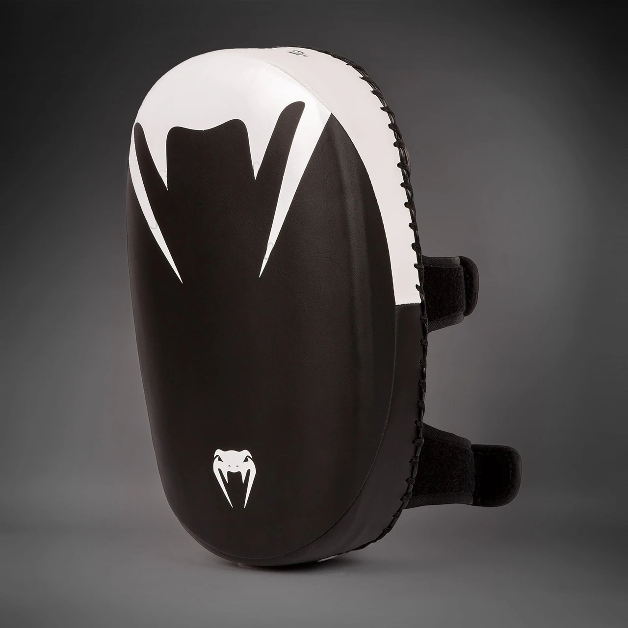 Venum Kick Boxing 2.0 Micro Fiber Paos - Black/White