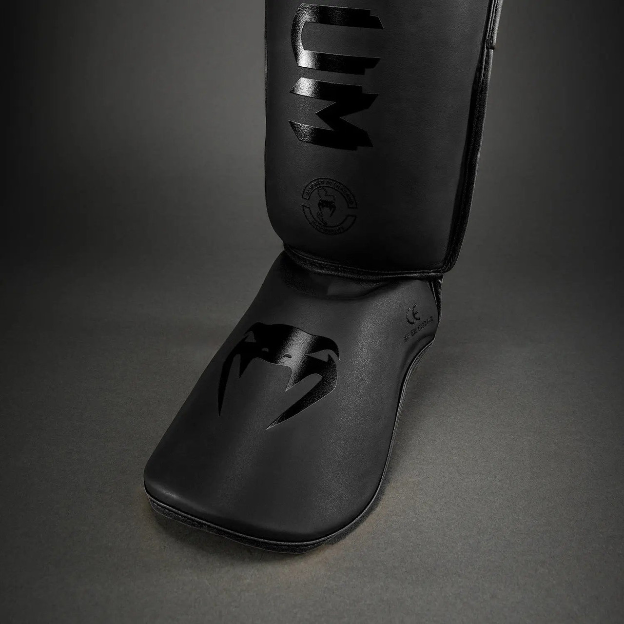 Venum Challenger Standup Shin Guards - Matte/Black