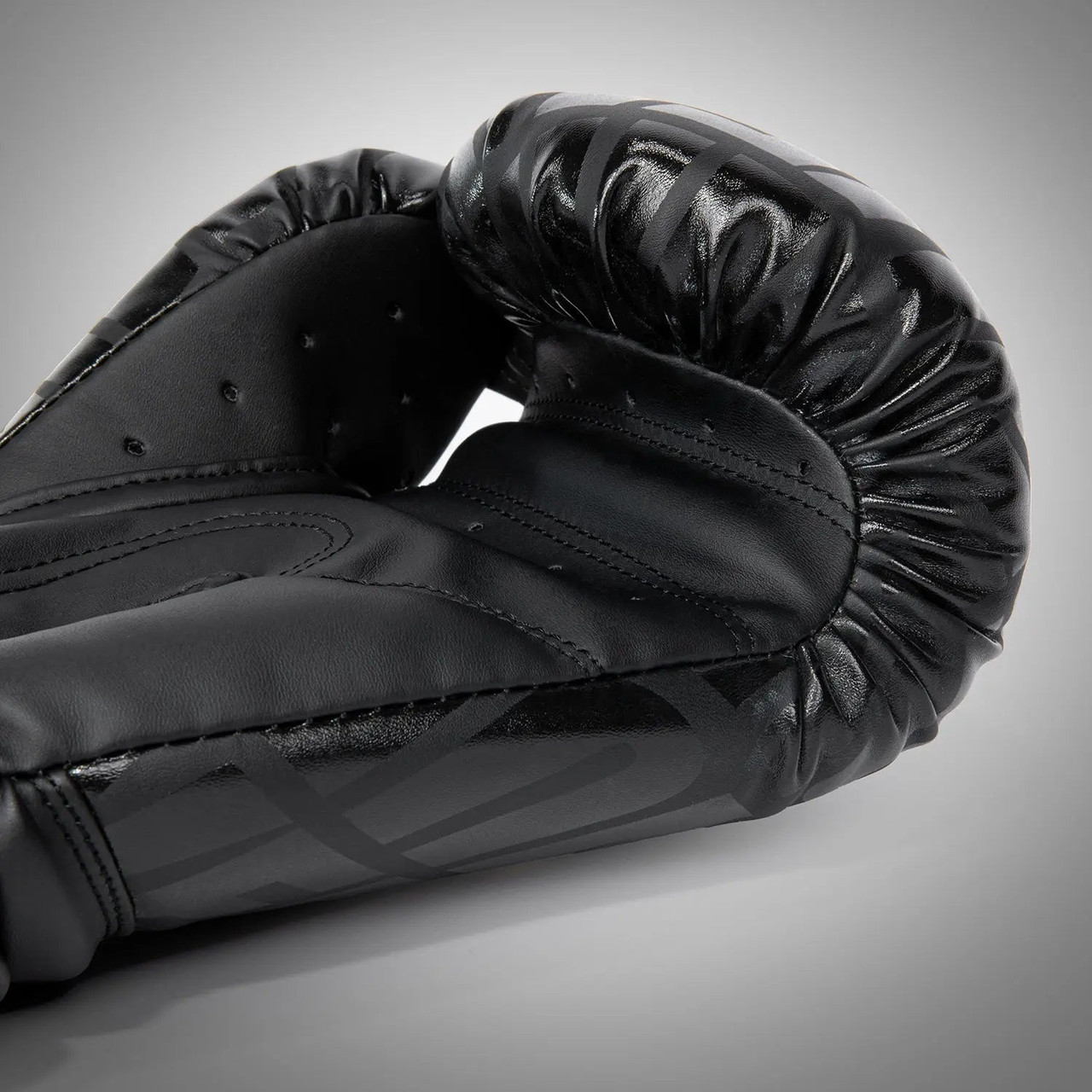Venum Contender 1.5 XT Boxing Gloves - Black/Gold