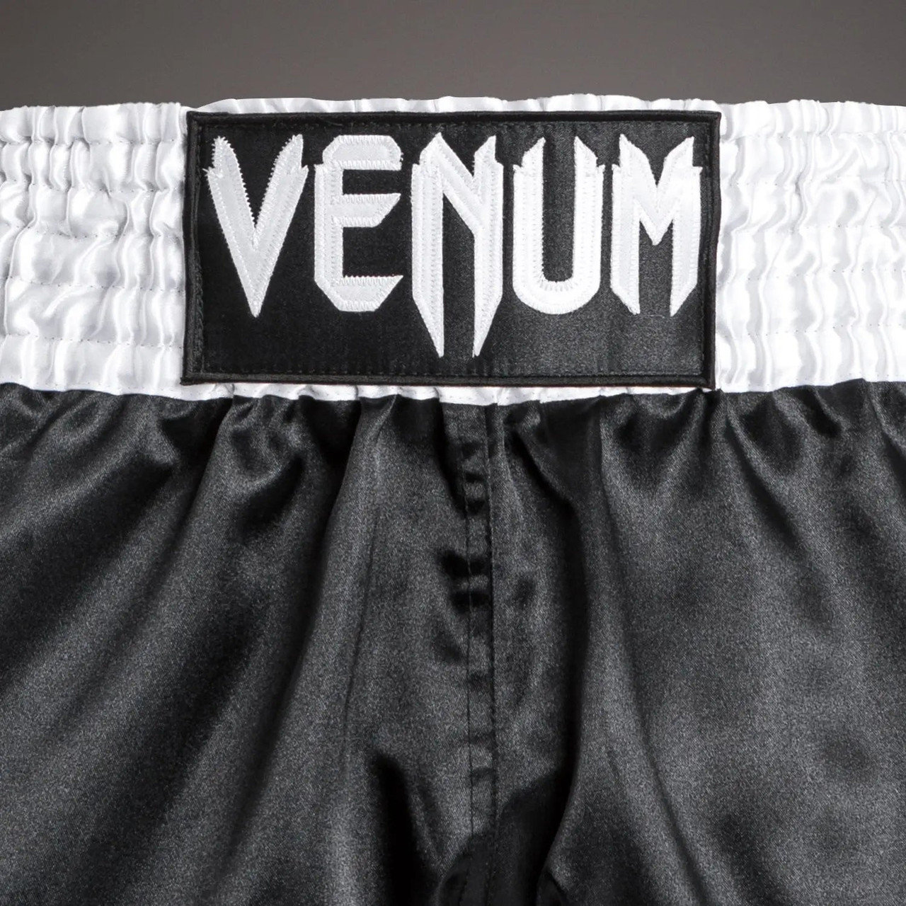Venum Classic - Muay Thai Short Black/White/White