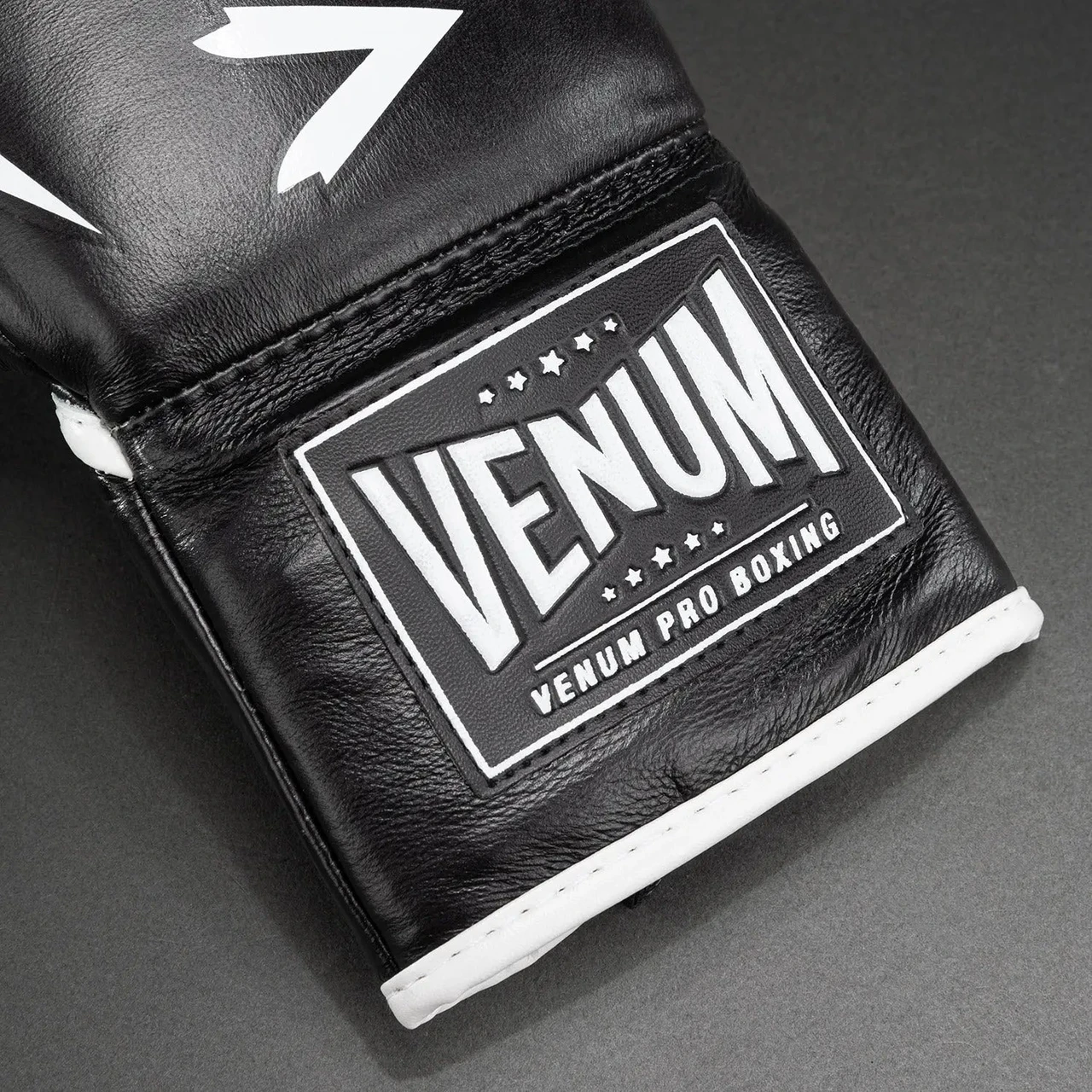 Venum Hammer Pro Boxing Gloves with Laces - Black/White